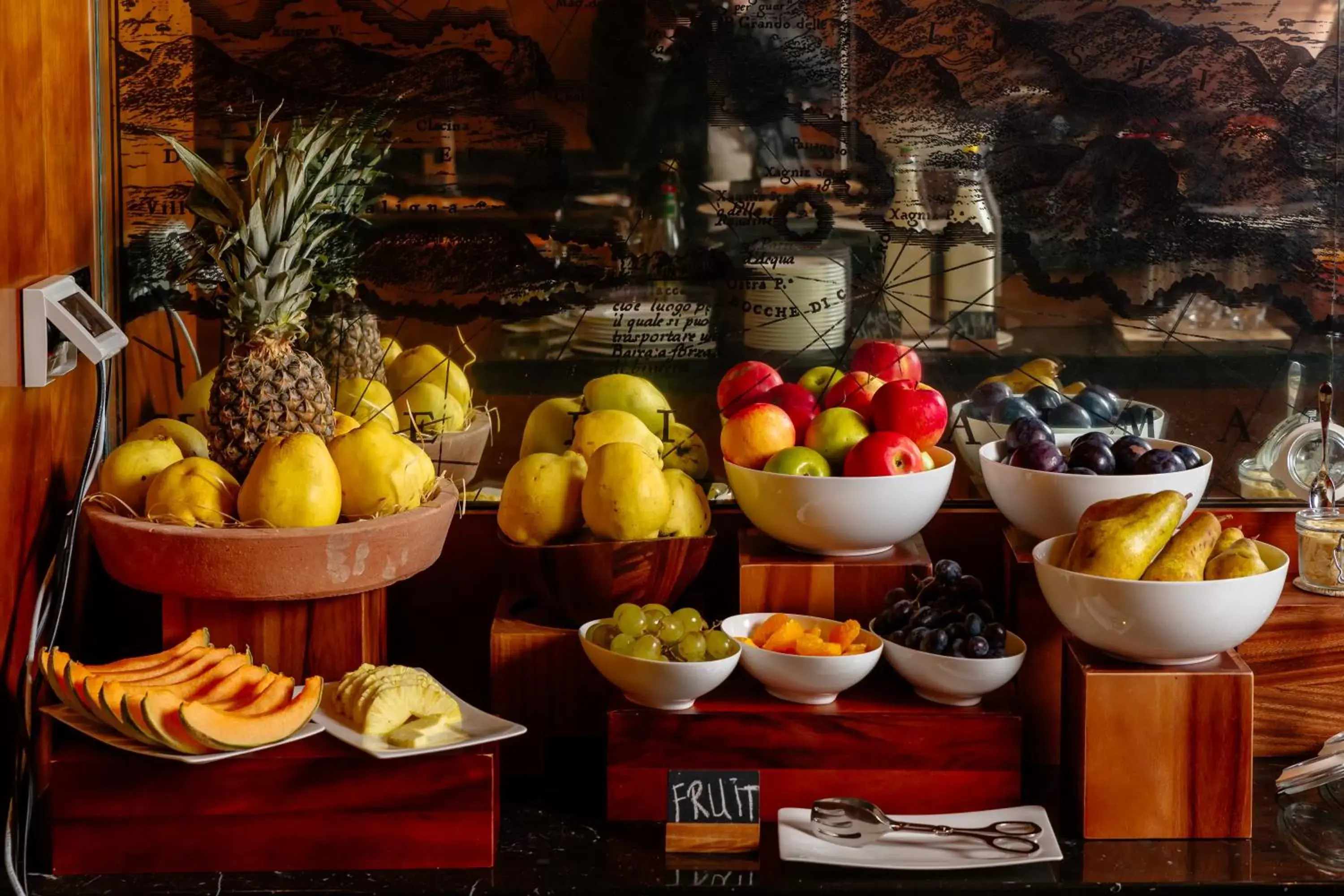 Food and drinks in Regent Porto Montenegro Food and drinks in Regent Porto Montenegro