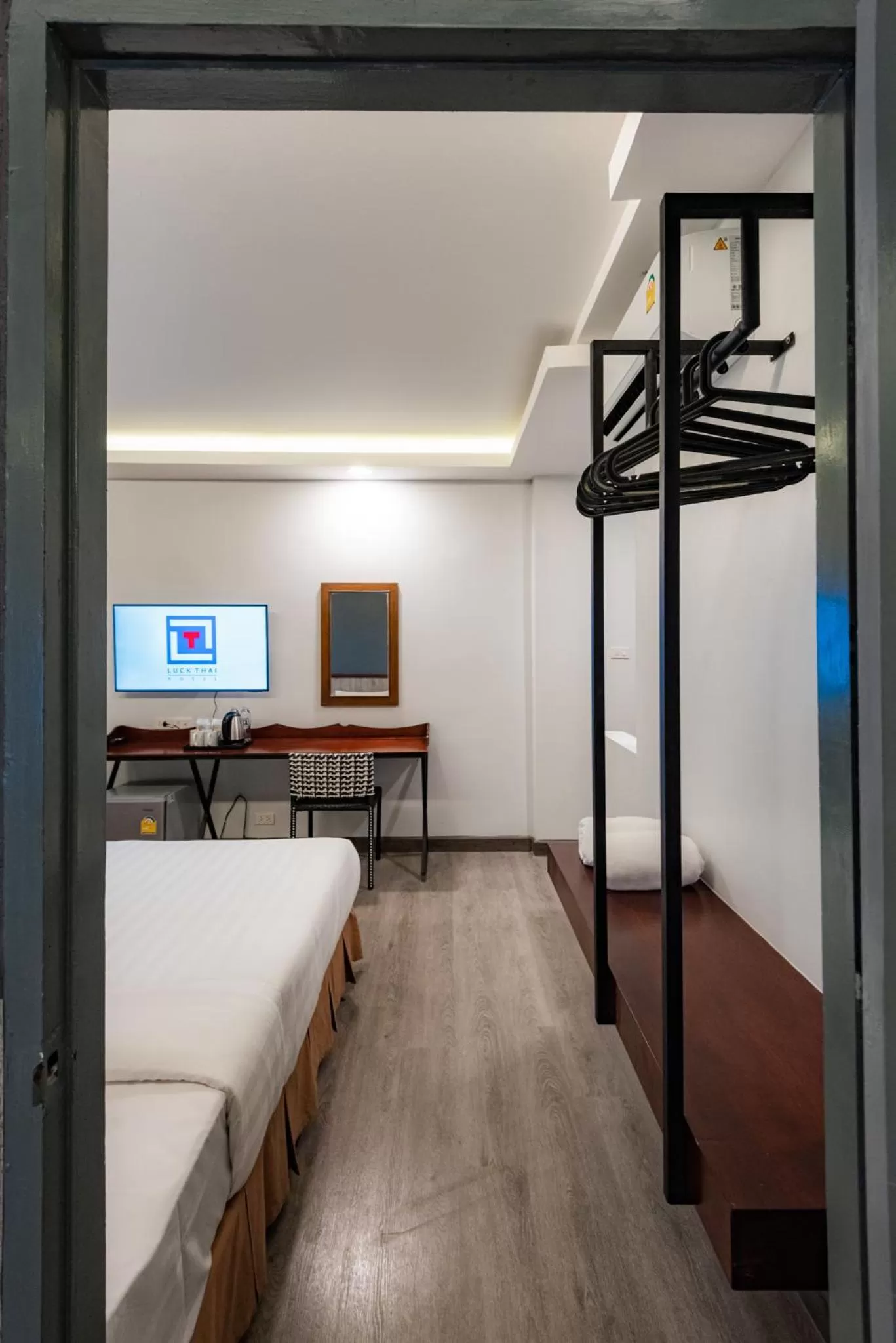 Bedroom, Bed in Luck Thai Hotel