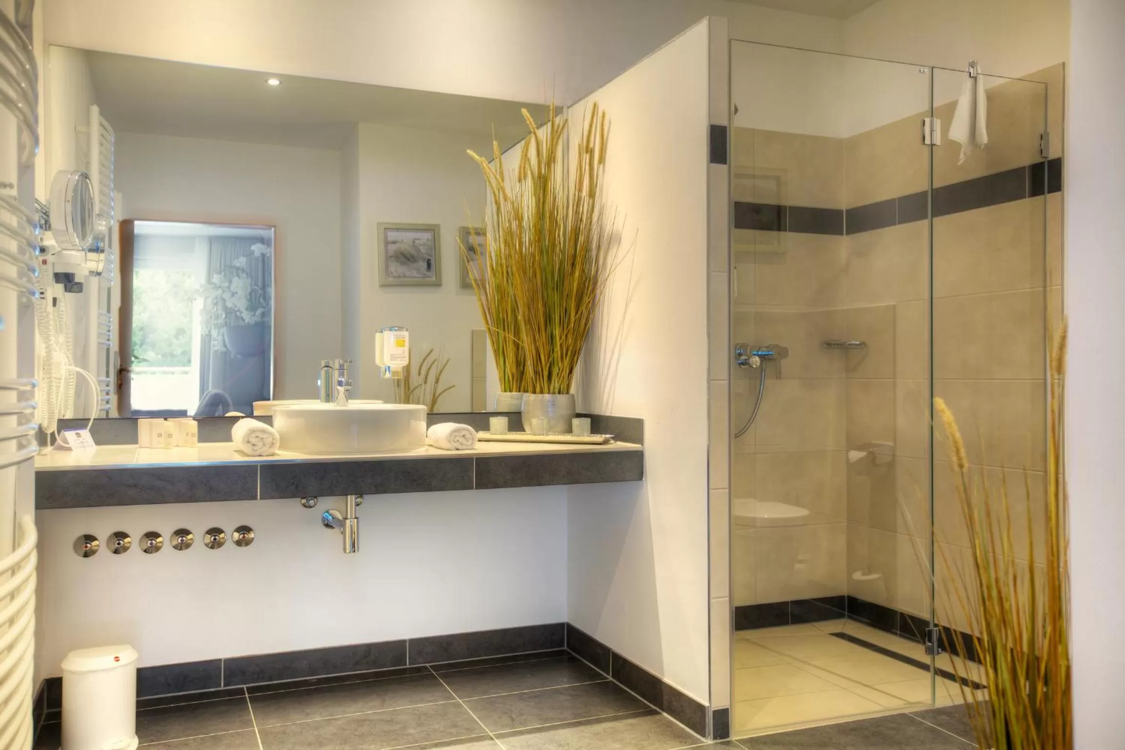 Bathroom in Hotel des Nordens Flensburg Wellness & Spa