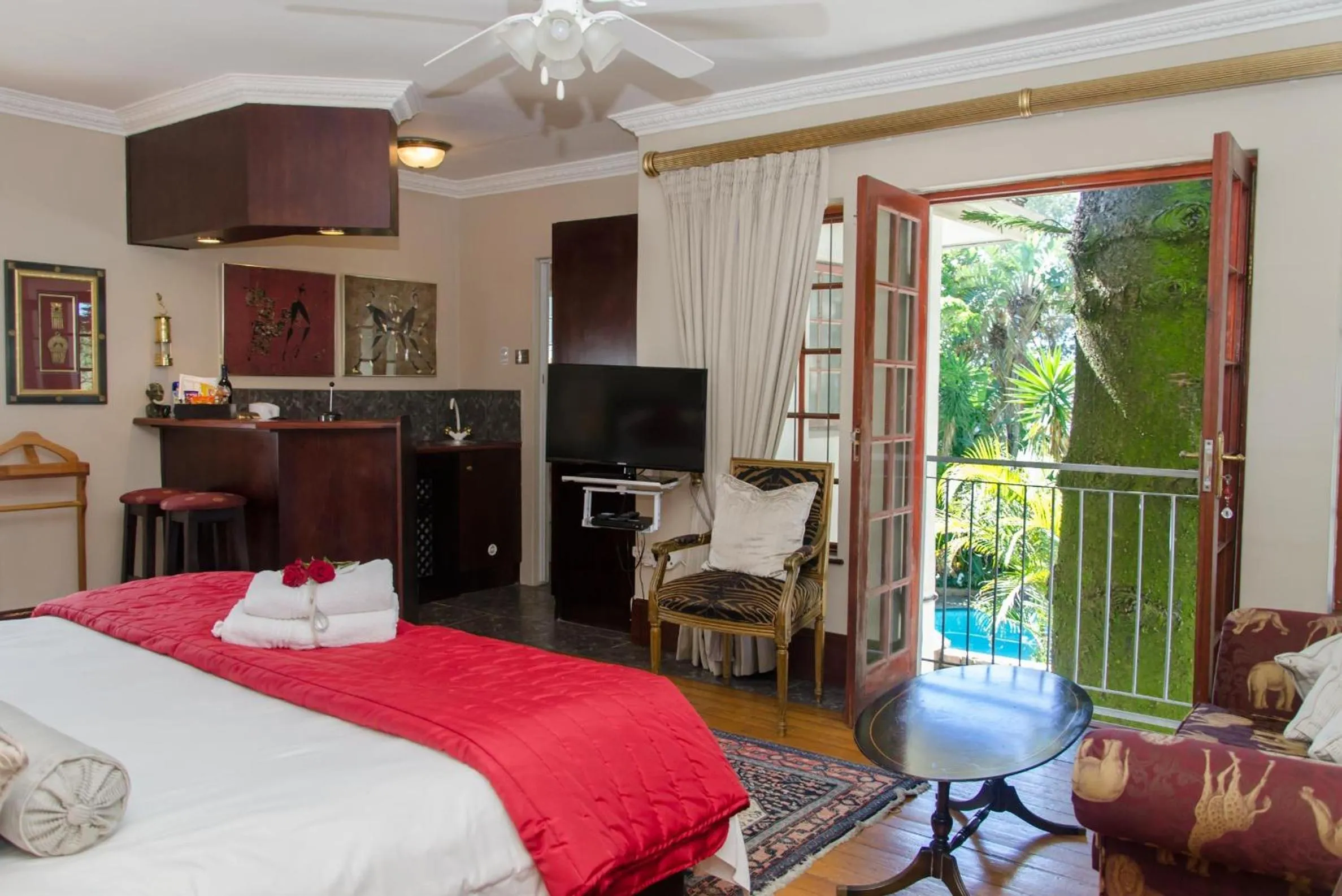 Bedroom, Bed in Brighton Lodge - #Solar Energy #No Loadshedding