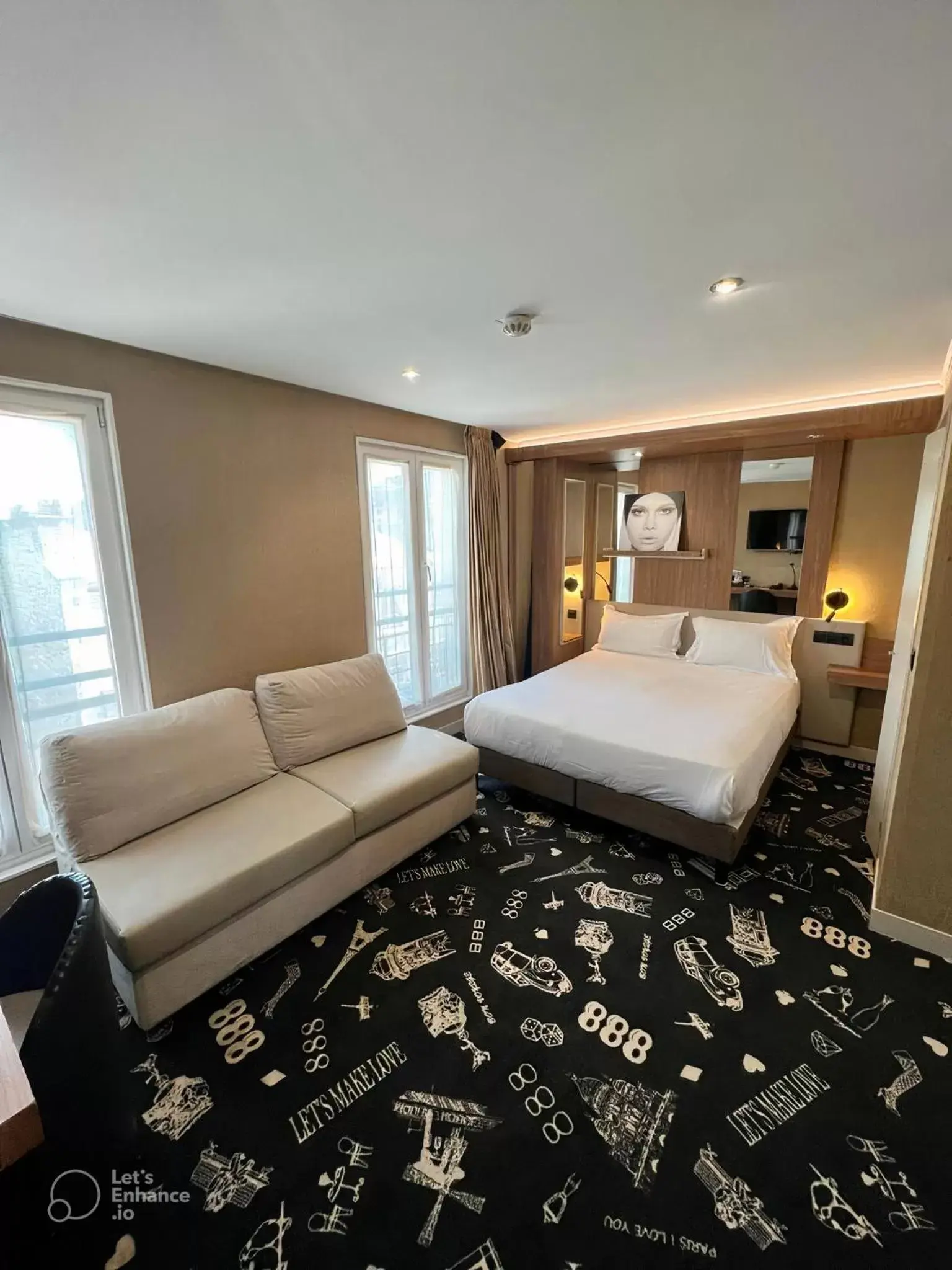 Bedroom in Hotel le 18 Paris