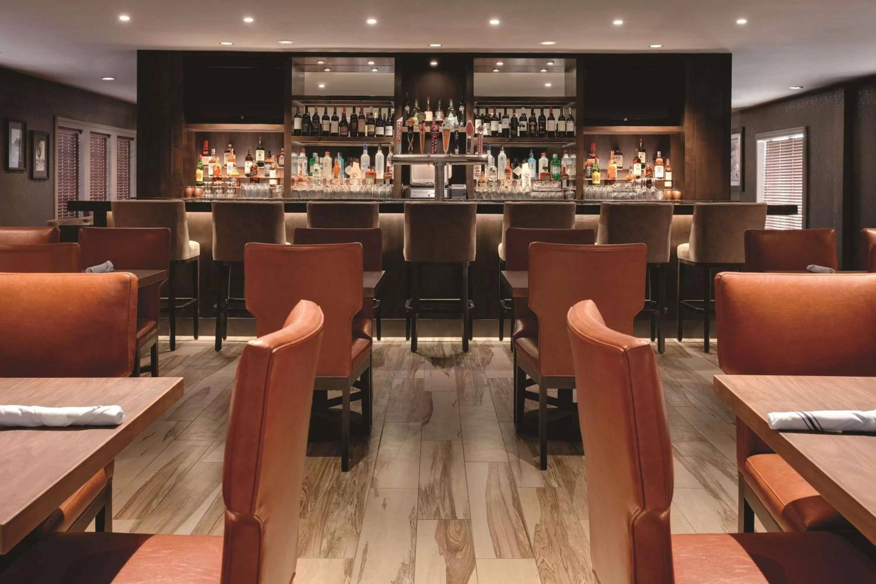 Restaurant/places to eat in Embassy Suites by Hilton Scottsdale Resort