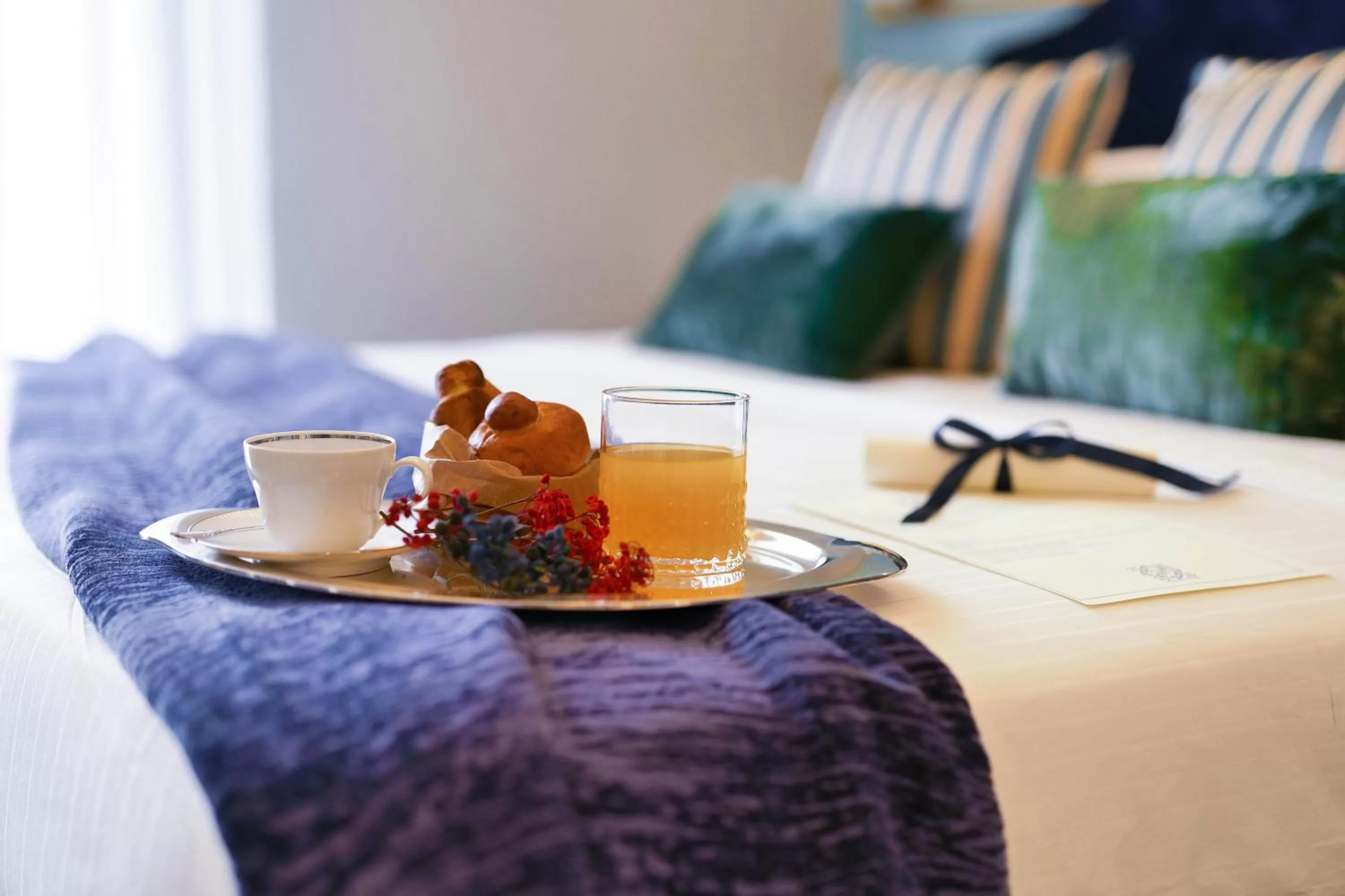 Bed in Family Affair Luxury Rooms&Suites