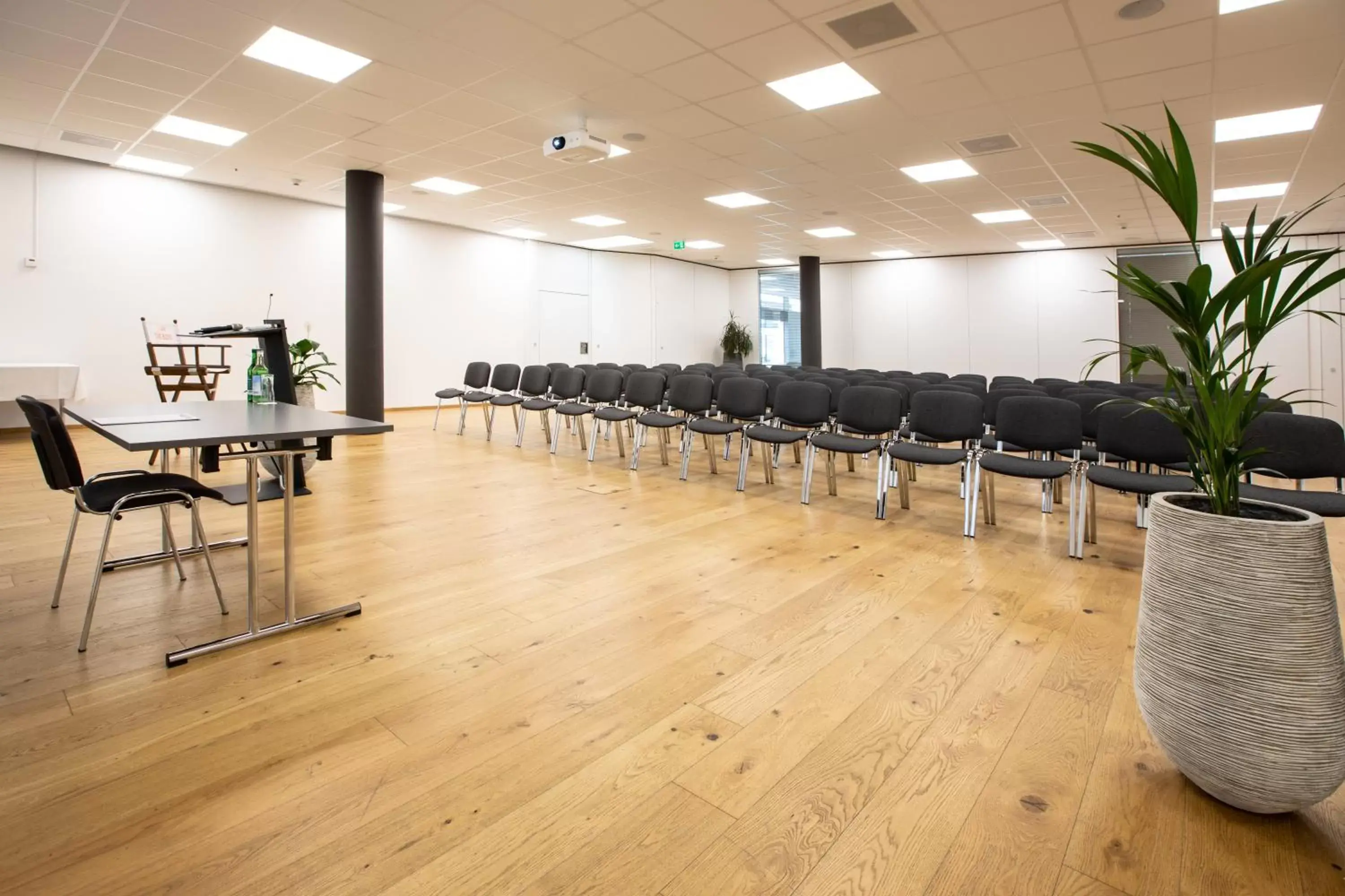 Meeting/conference room in Mercure Chur City West