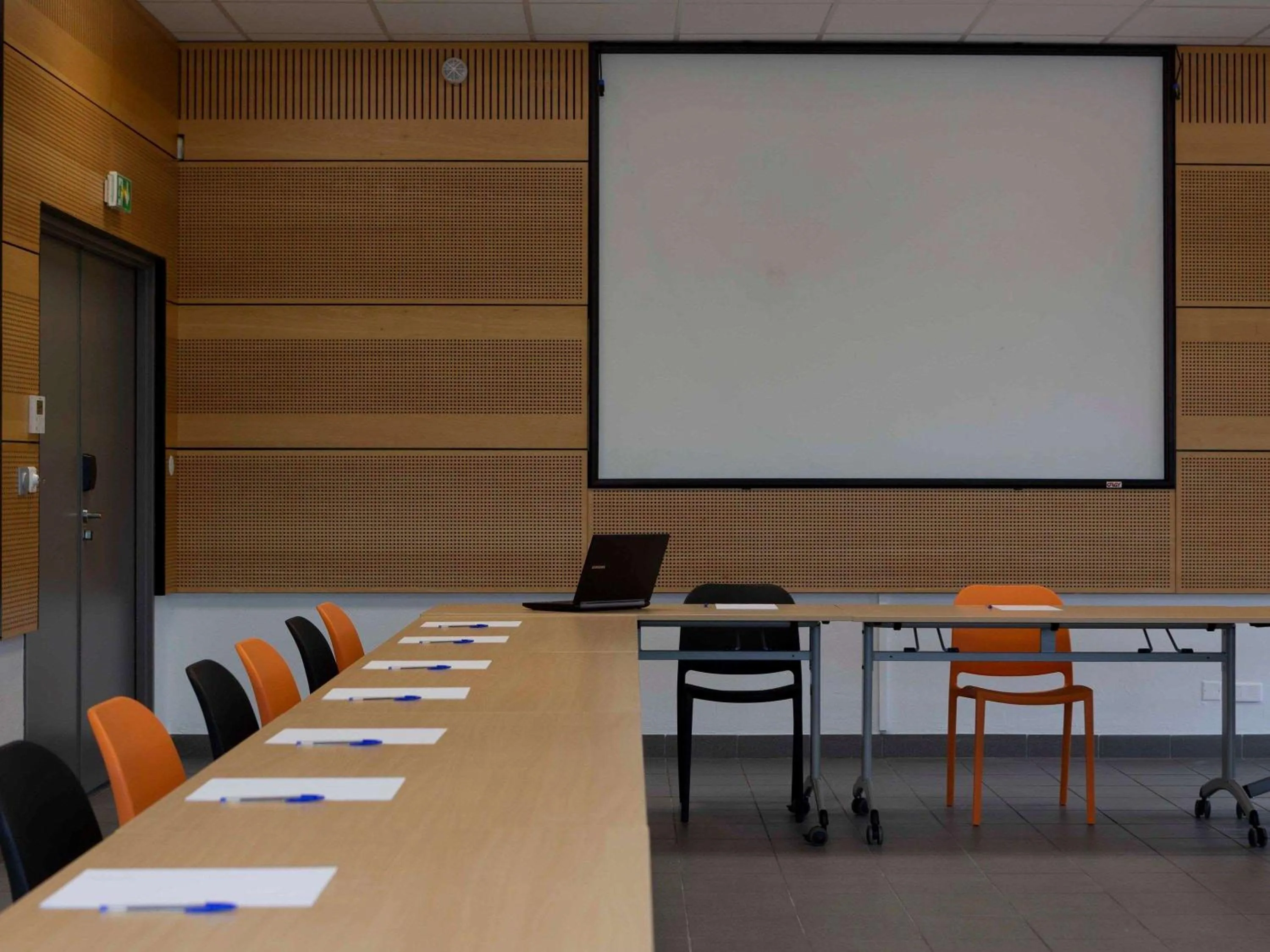 On site in ibis Styles Vierzon