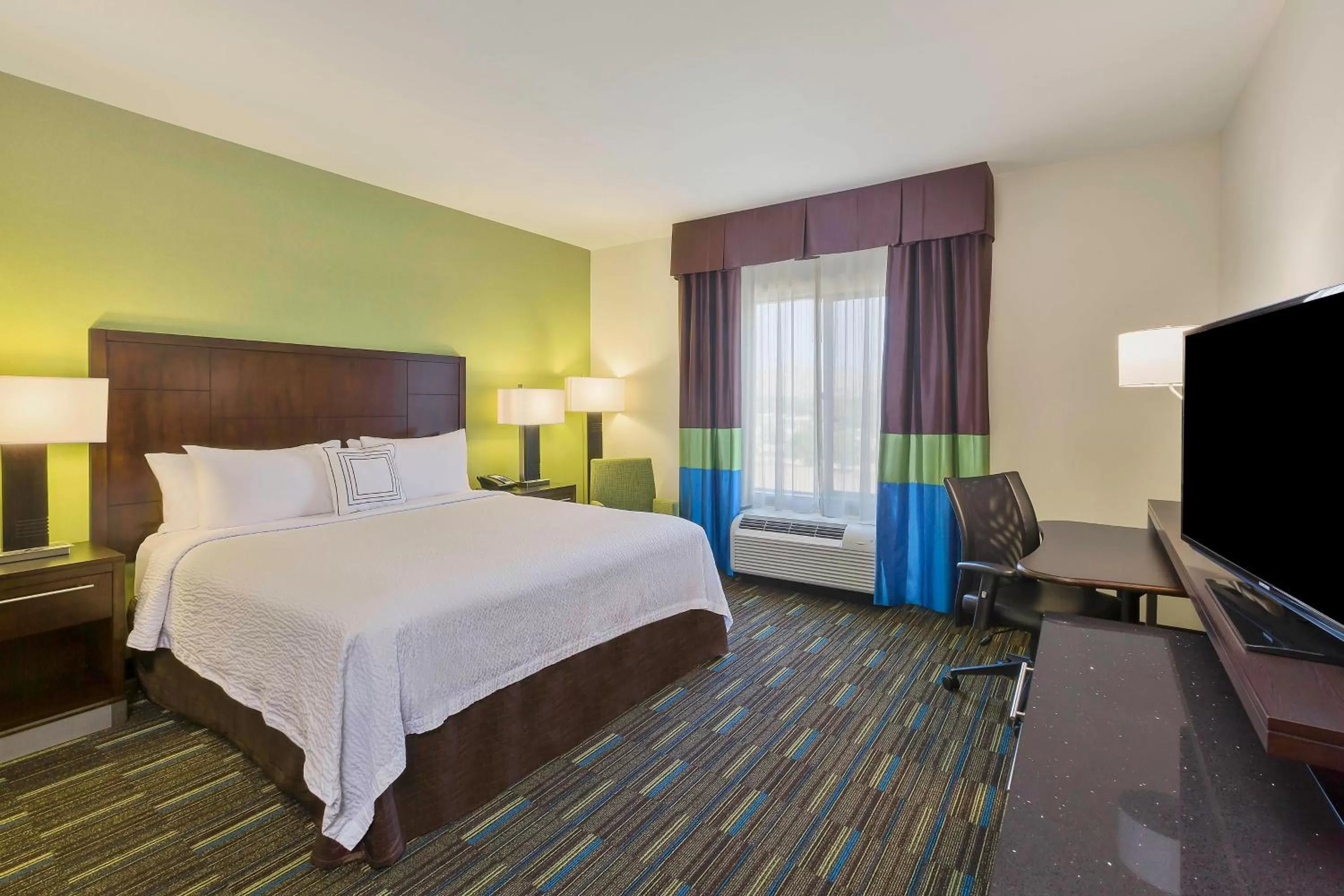 King Room with Adapted Tub - Mobility and Hearing Accessible in Fairfield Inn & Suites Riverside Corona/Norco