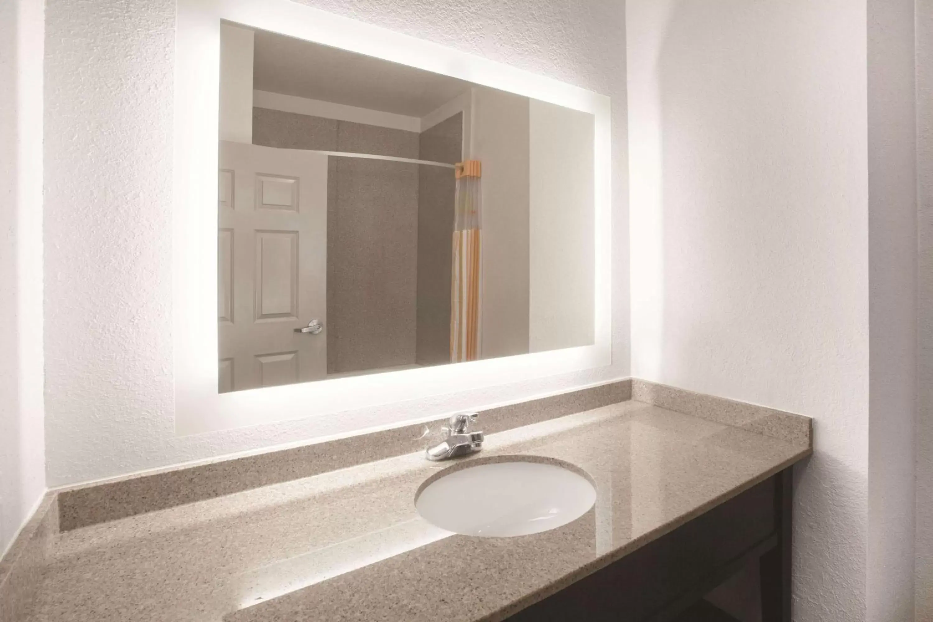 Other, Bathroom in La Quinta by Wyndham Mansfield TX