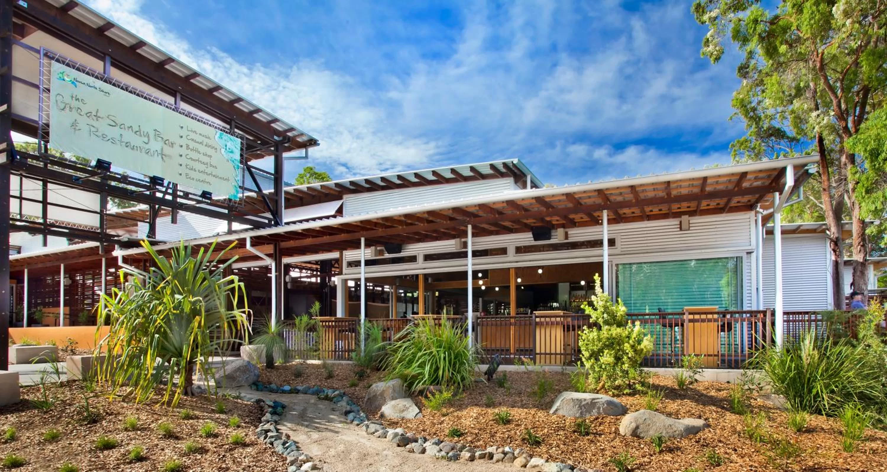 Facade/entrance in Noosa North Shore Retreat