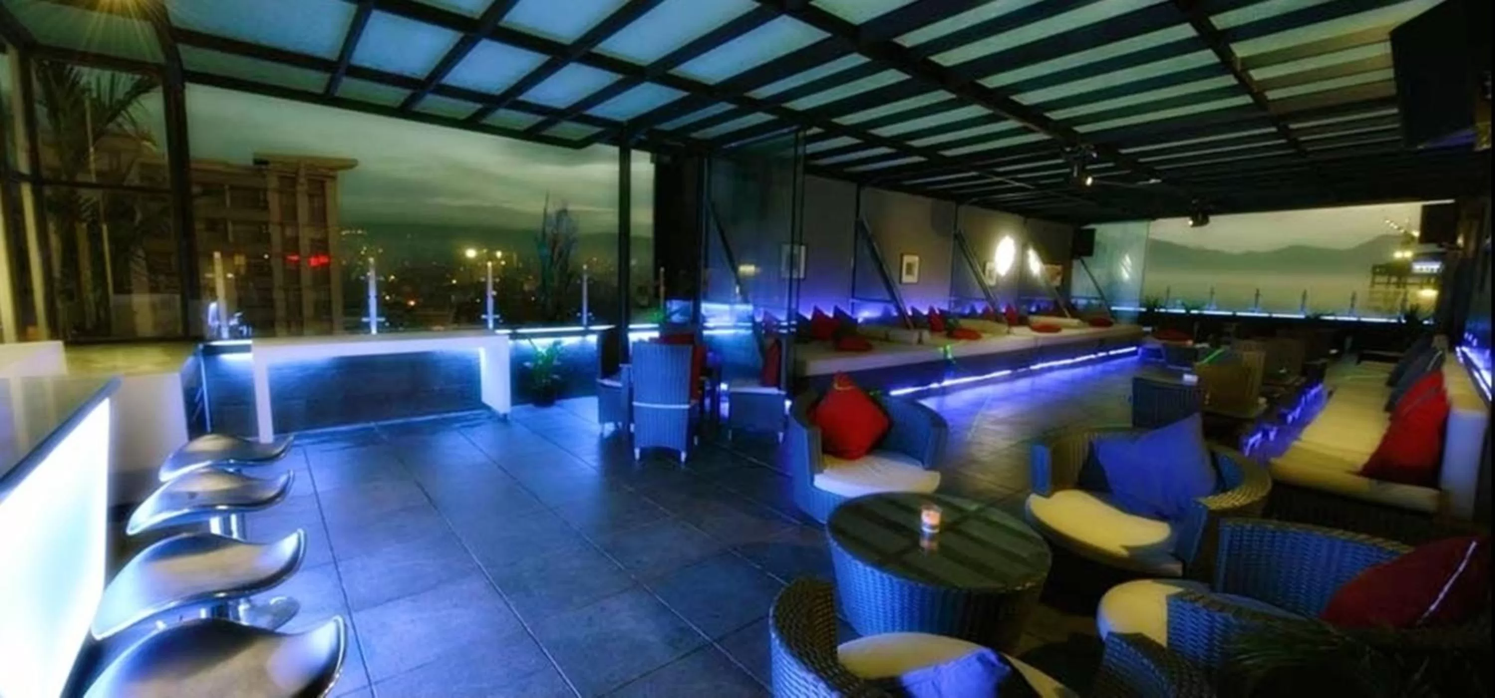 Night in Gino Feruci Braga by KAGUM Hotels