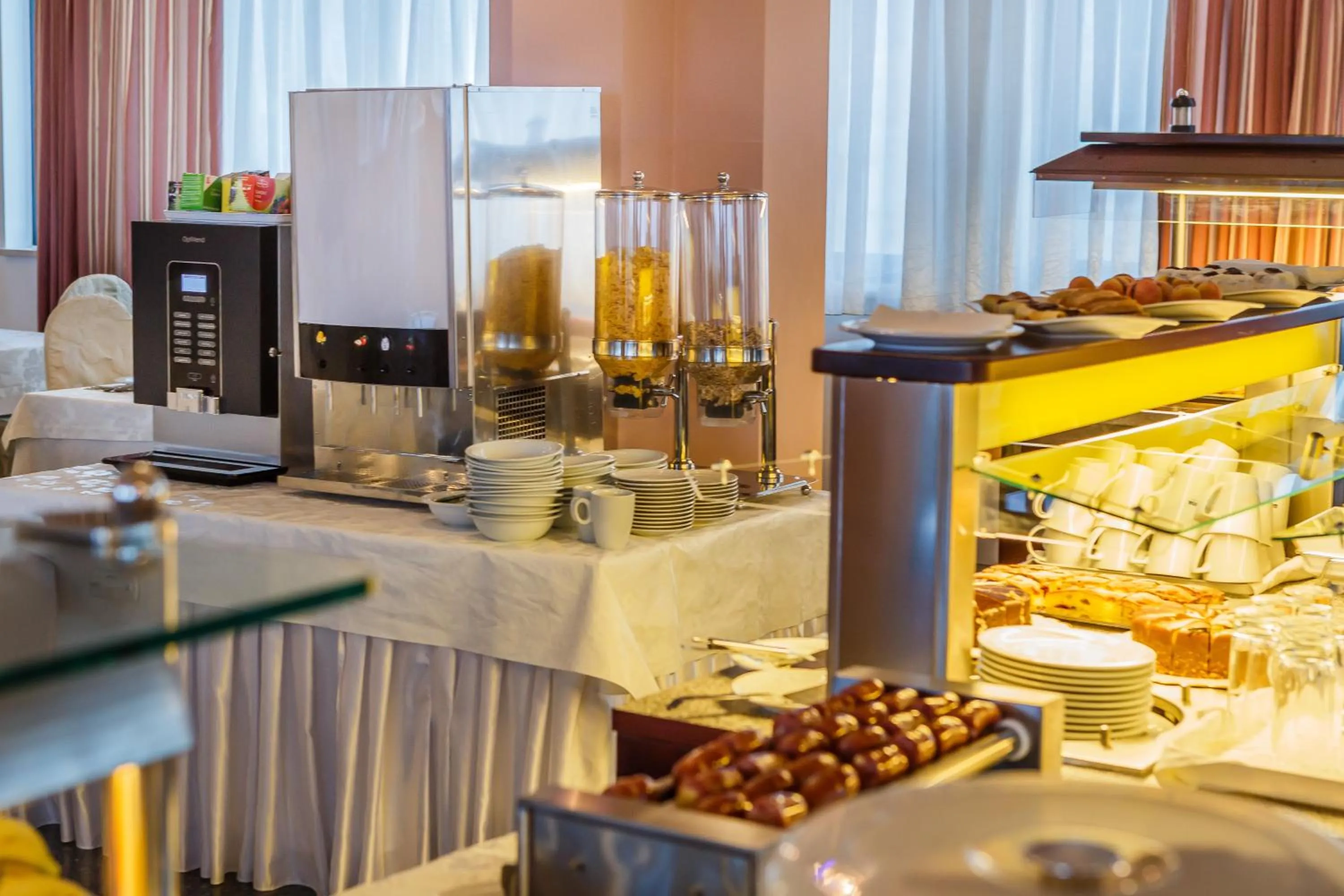 Breakfast in Hotel Bellevue Trogir