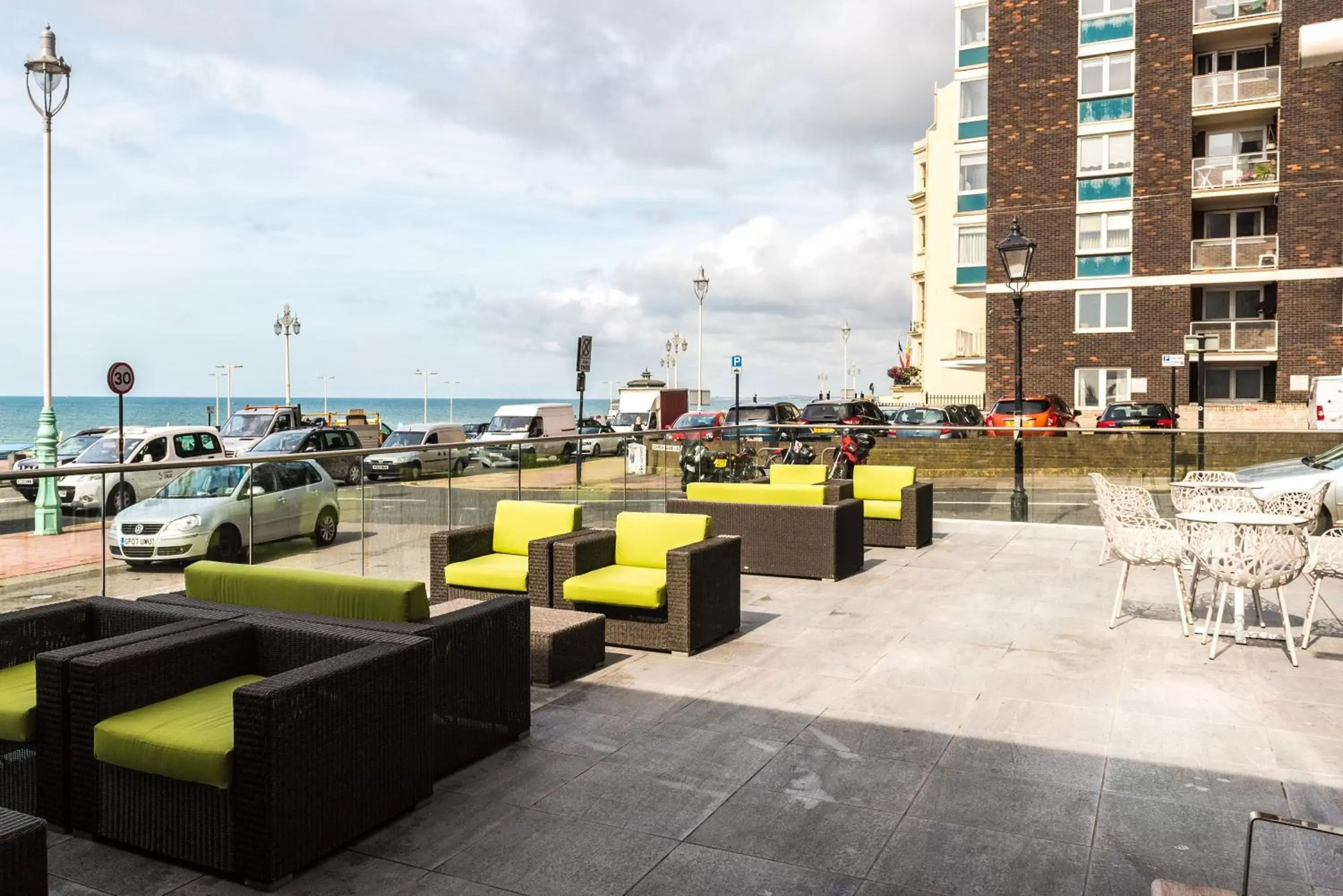 Restaurant/places to eat in Holiday Inn Brighton Seafront, an IHG Hotel