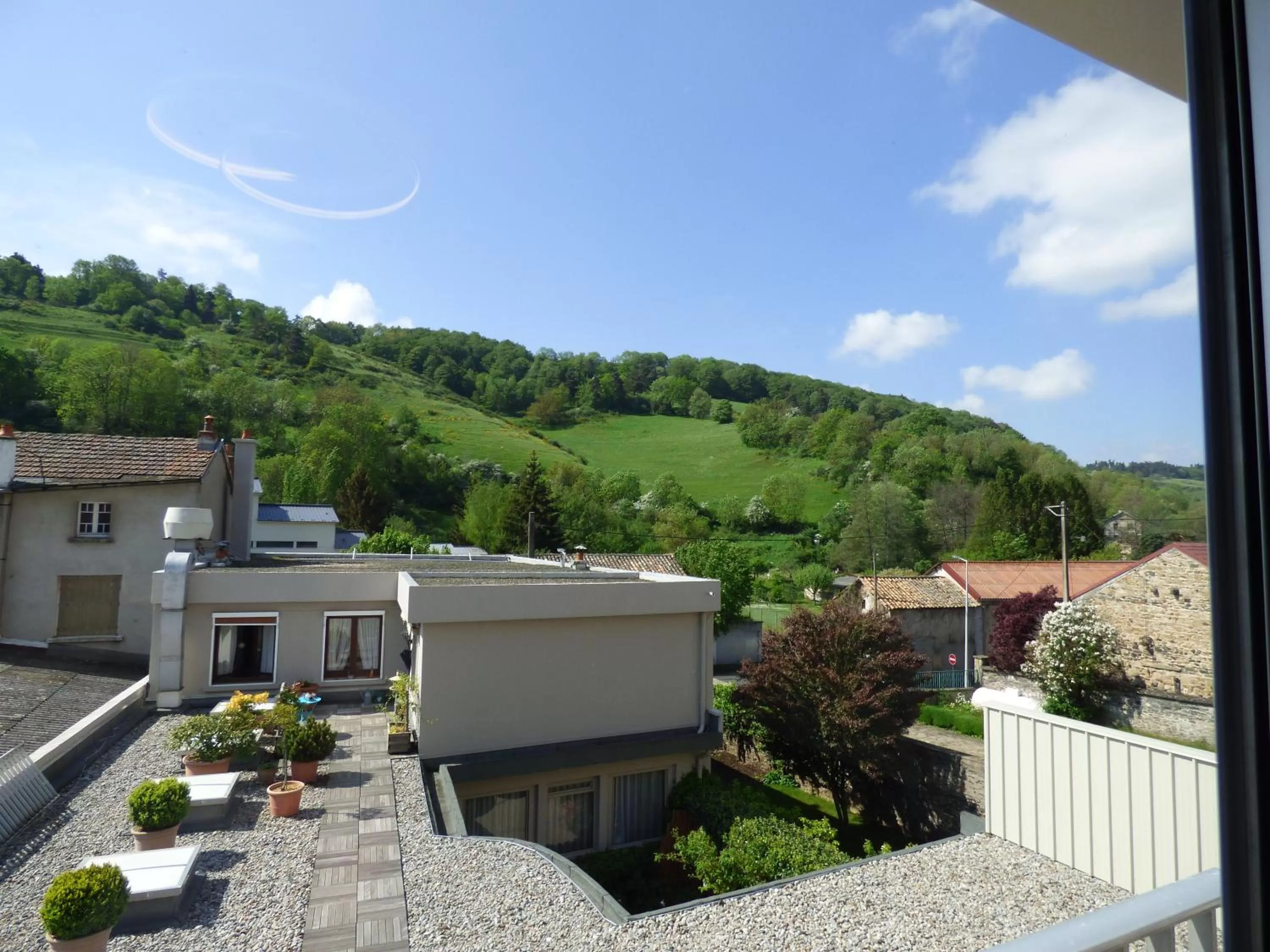 Mountain view in Cit'Hotel L'Etape