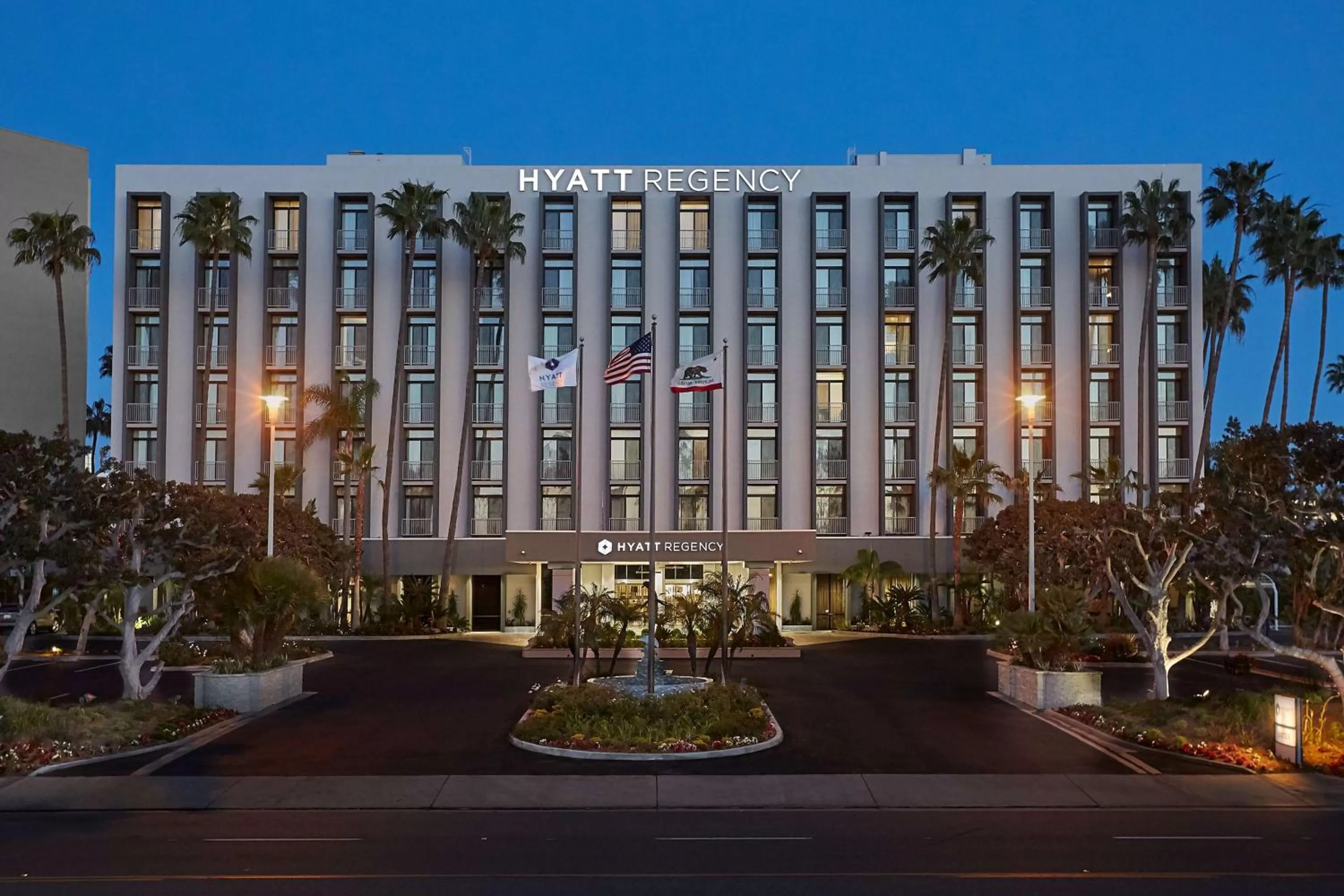 Property building in Hyatt Regency Newport Beach West