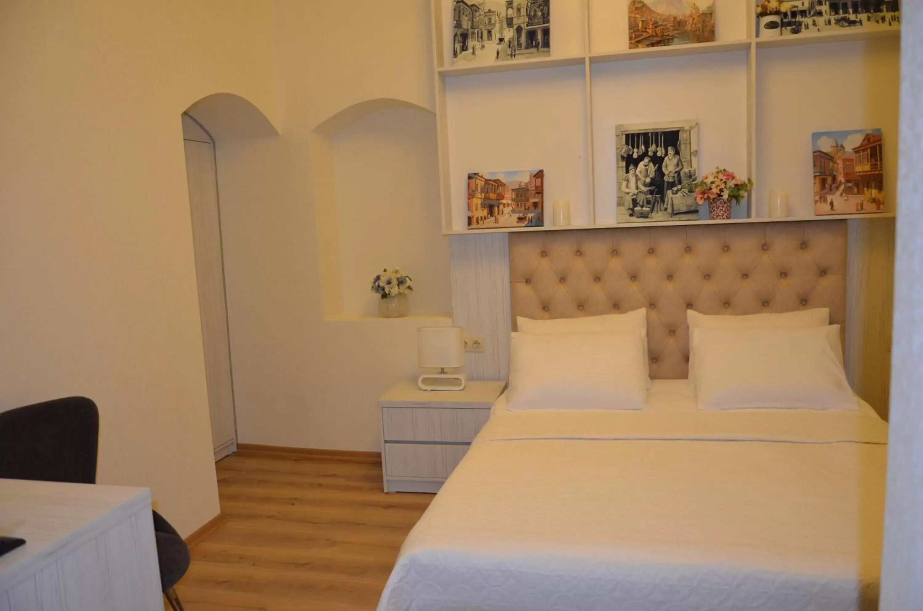 One-Bedroom Suite in Hotel Griboedov One-Bedroom Suite in Hotel Griboedov