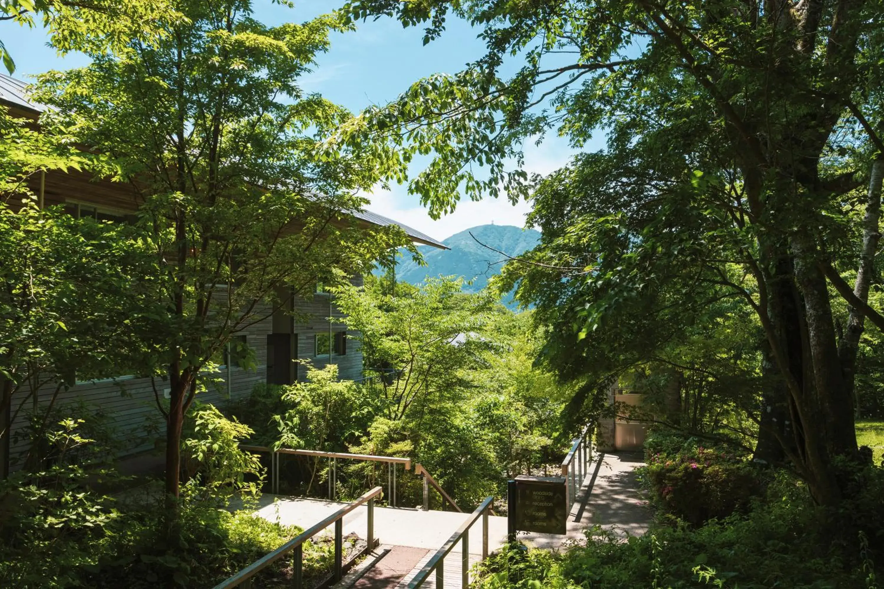 Property building in Hakone Retreat Fore