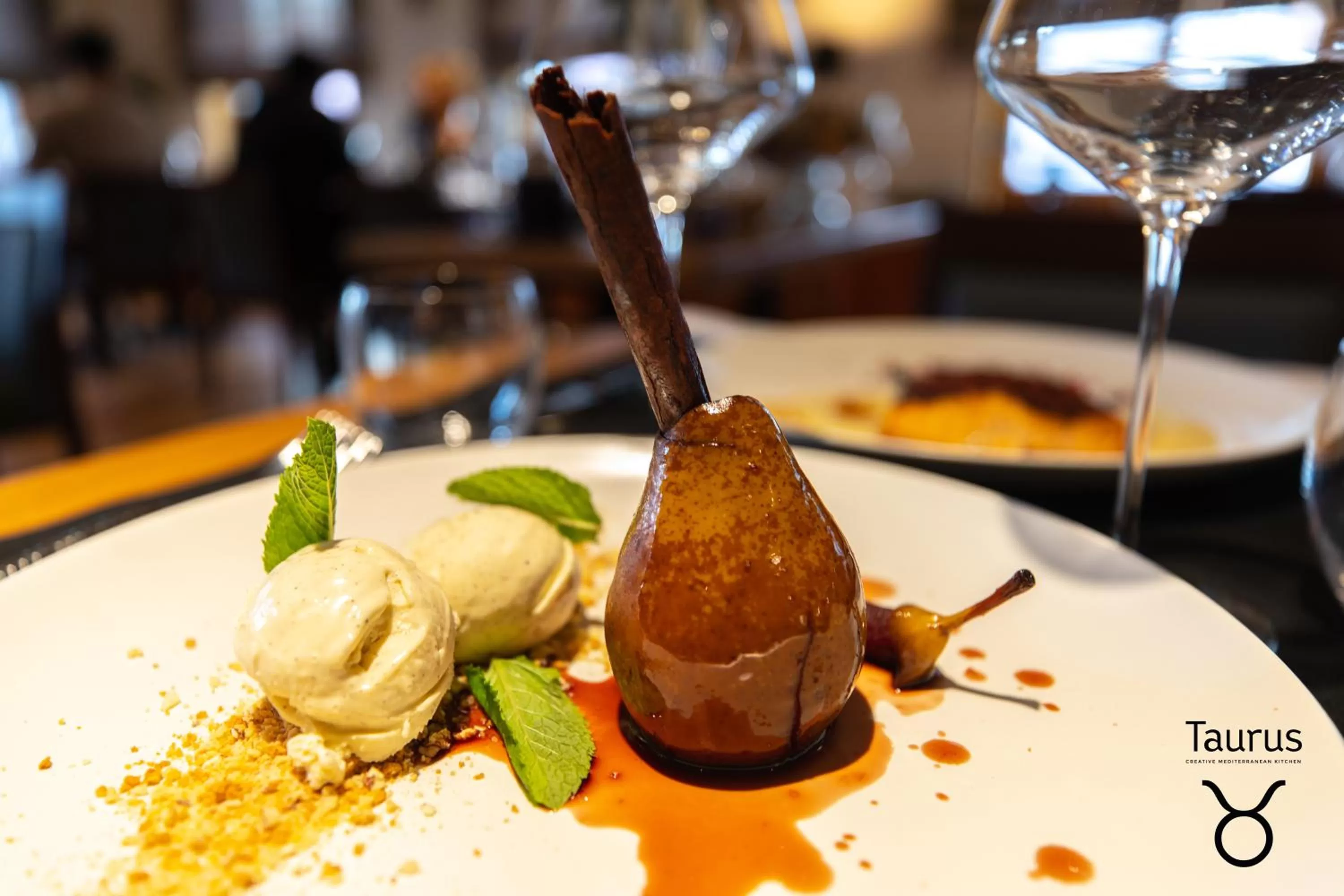 Restaurant/places to eat in Boutique Hotel OchSen Self-Check-In