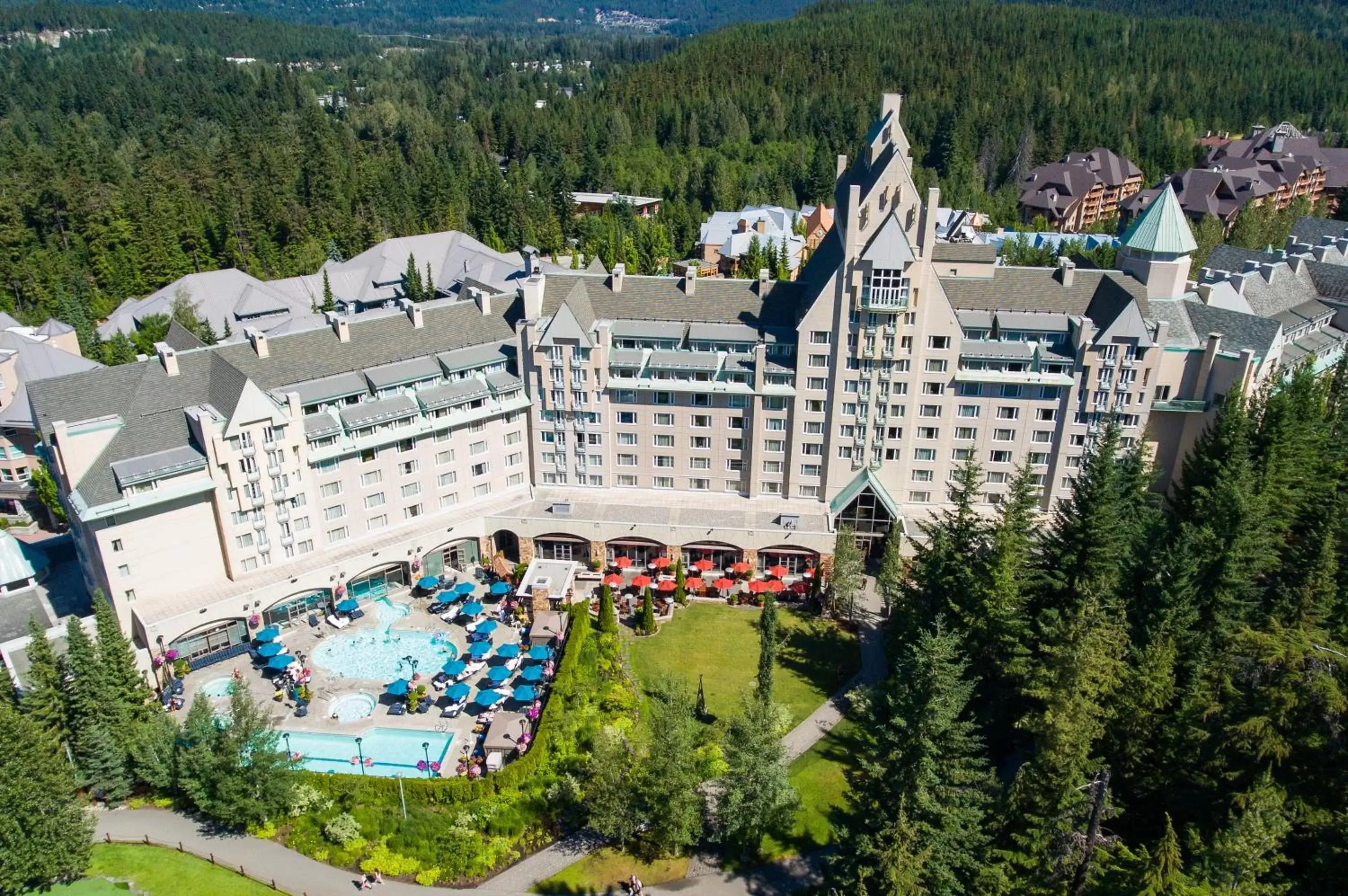 Bird's eye view, Bird's-eye View in Fairmont Chateau Whistler