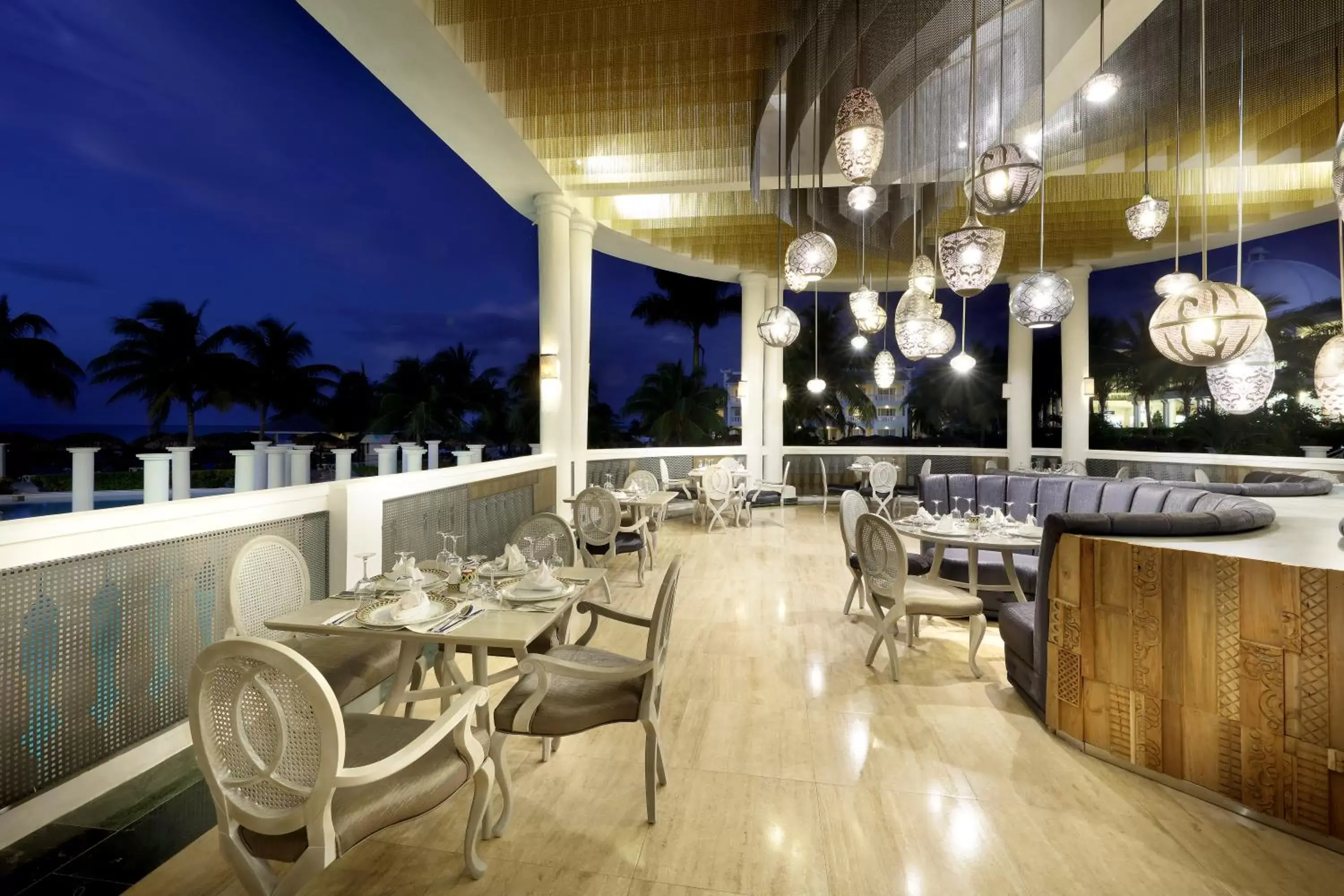 Restaurant/places to eat in Grand Palladium Lady Hamilton Resort & Spa - All Inclusive Restaurant/places to eat in Grand Palladium Lady Hamilton Resort & Spa - All Inclusive