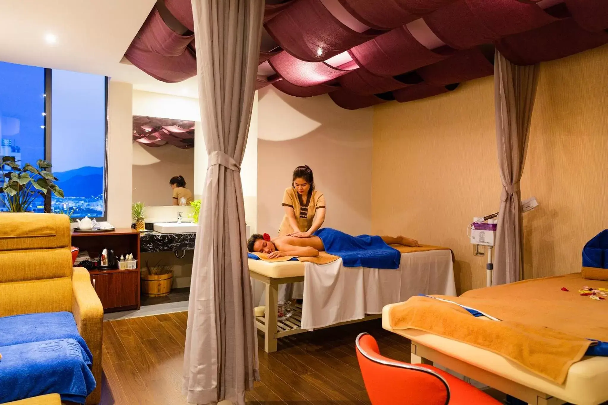 Massage in Erica Nha Trang Hotel