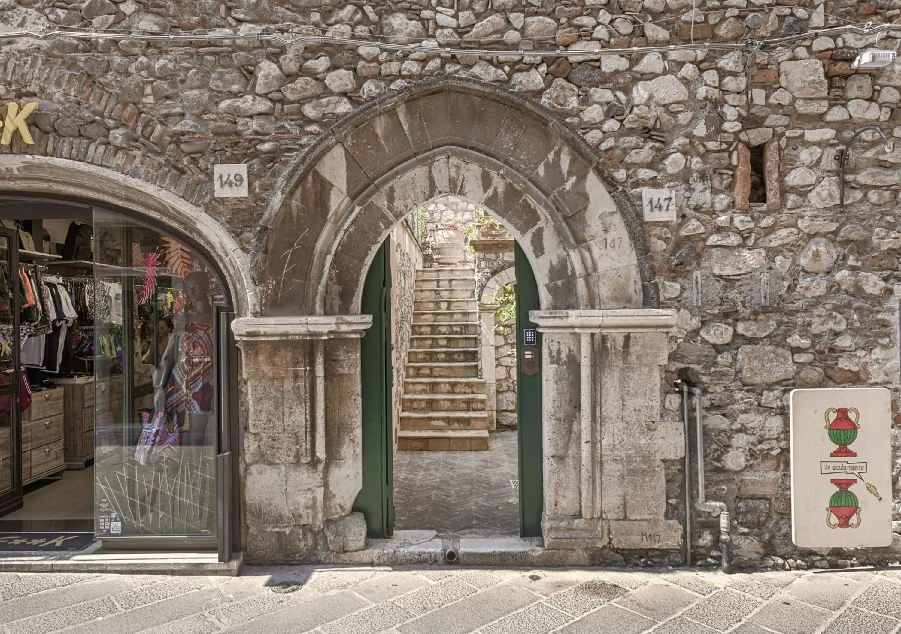 Facade/entrance in Relais 147 - Luxury b&b