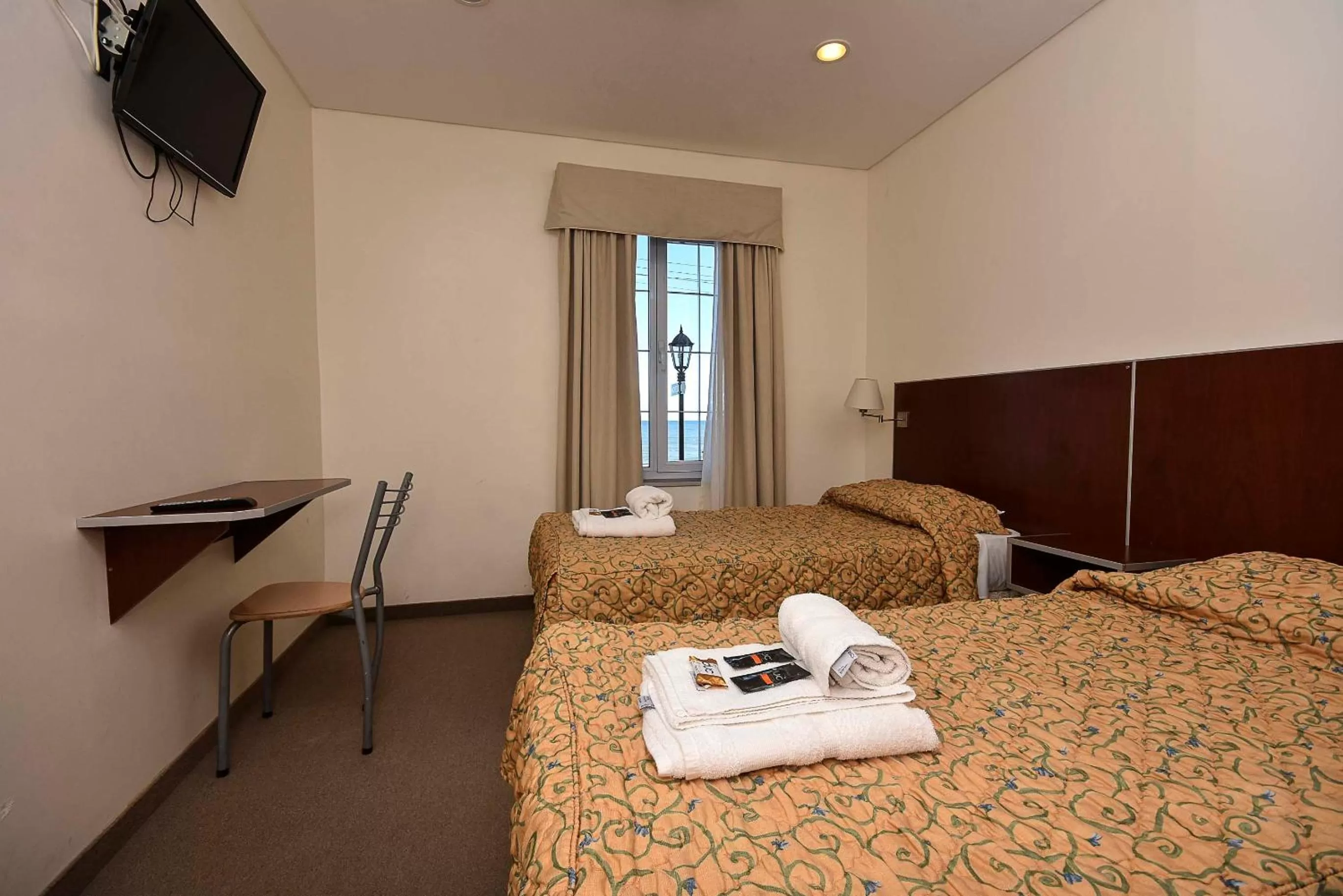 Photo of the whole room, Bed in Hotel Playa