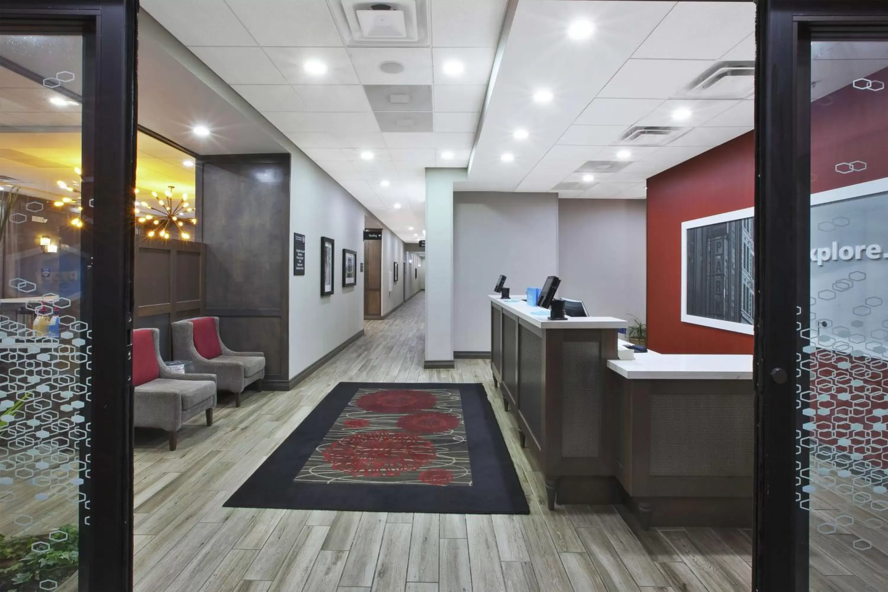 Lobby or reception, Lobby/Reception in Hampton Inn by Hilton Detroit Dearborn, MI