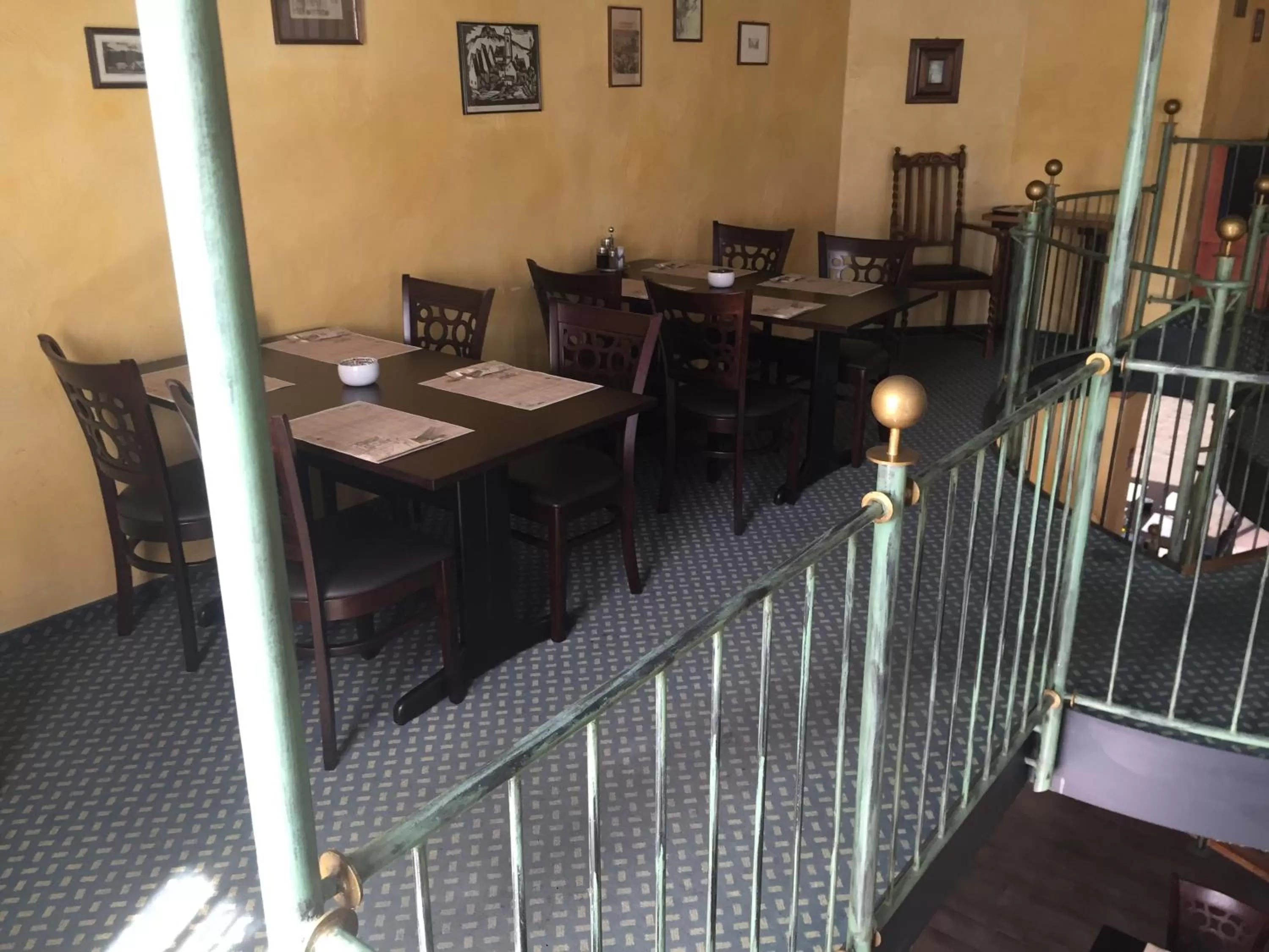 Restaurant/places to eat in Beim Heines