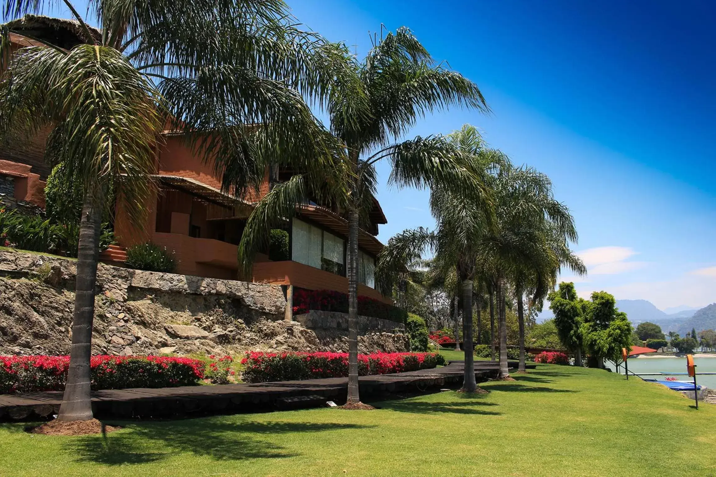 Garden, Property Building in El Santuario Resort & Spa