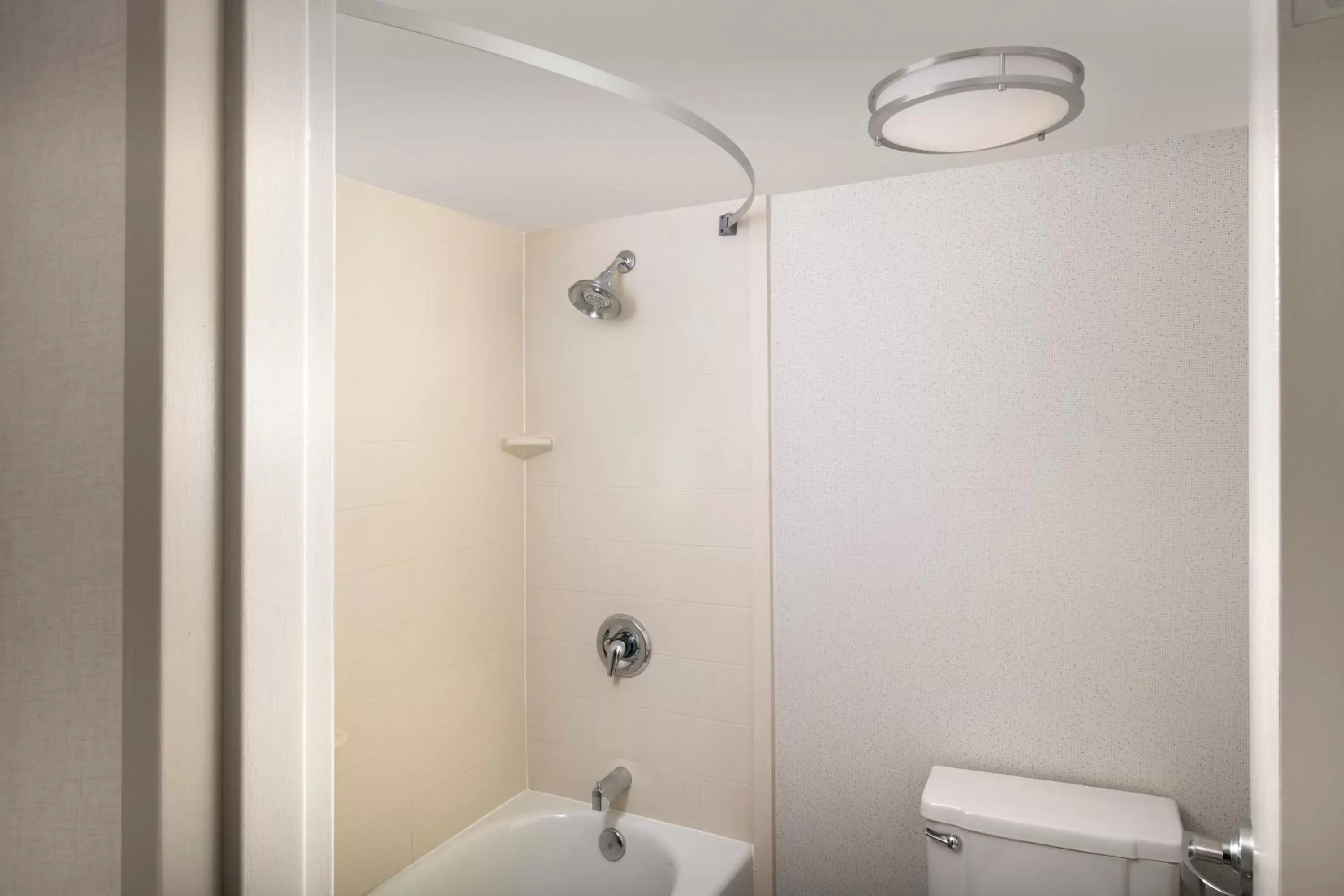 Shower, Bathroom in Holiday Inn Express Saugus Logan Airport, an IHG hotel