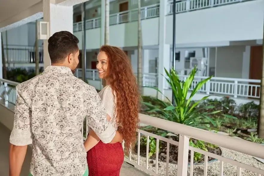 Property building in Resort do Lago by WAM Experience Property building in Resort do Lago by WAM Experience