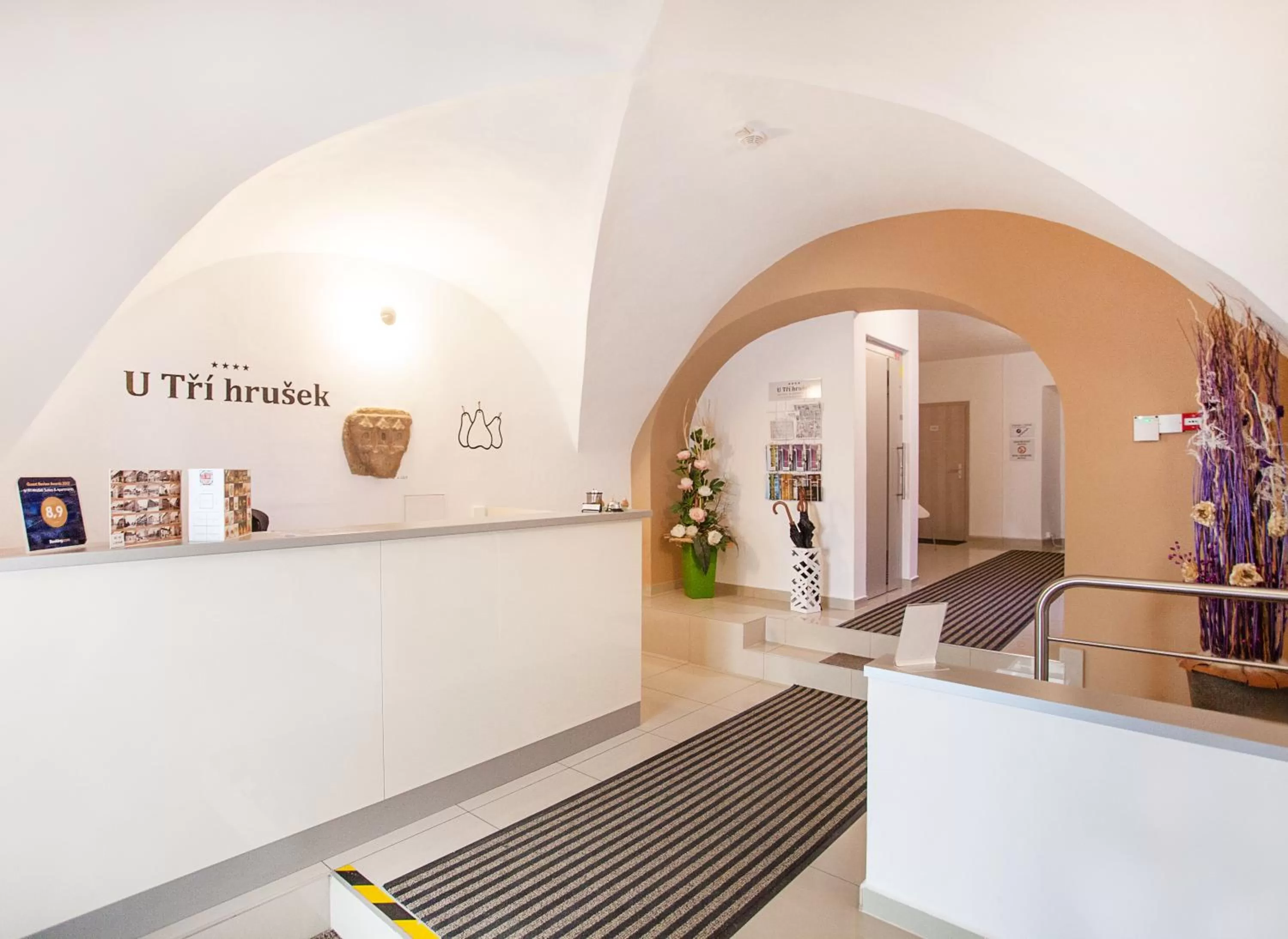 Lobby or reception in Hotel U Tří hrušek suites & apartments