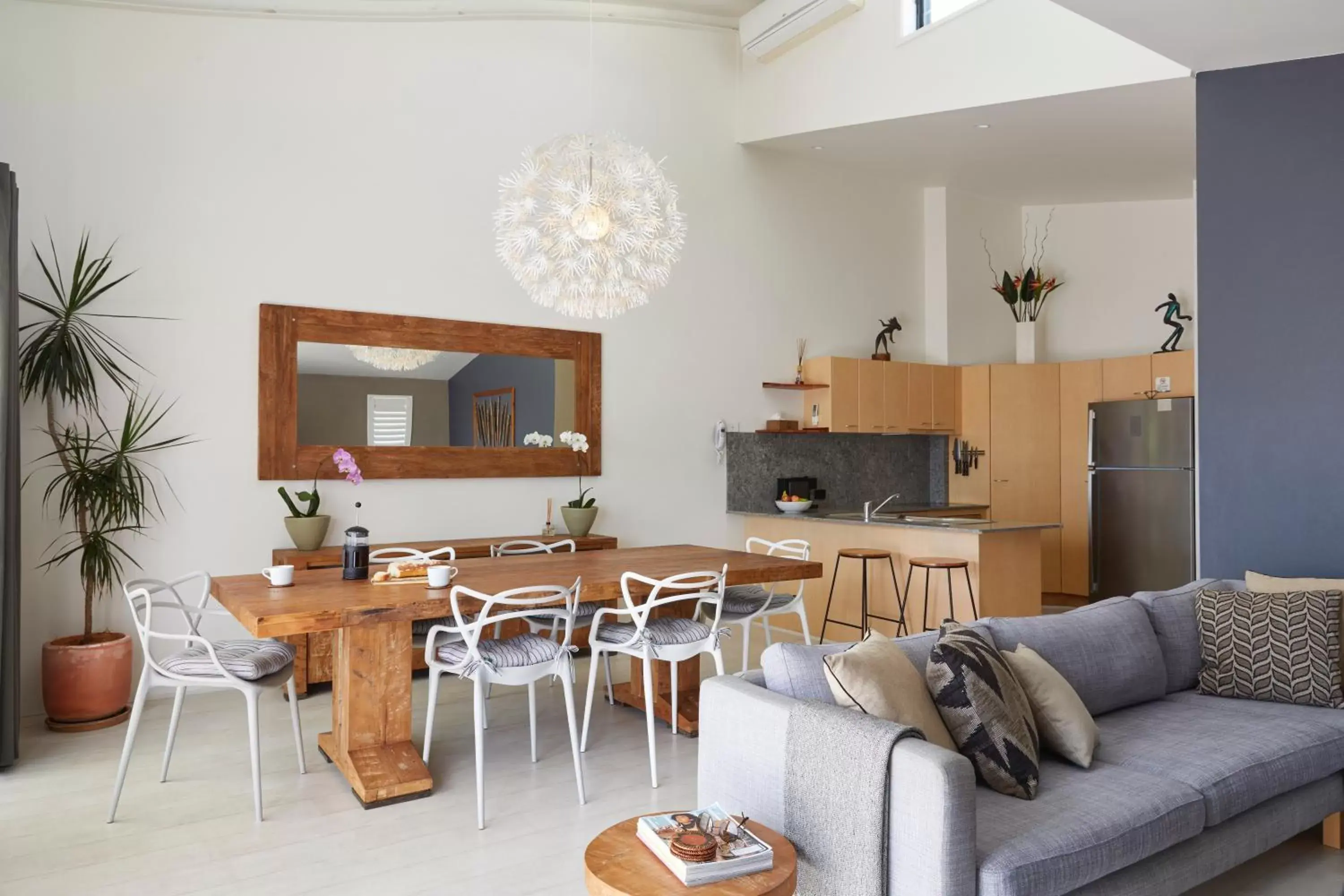 Dining area, Seating Area in Byron Quarter Apartments