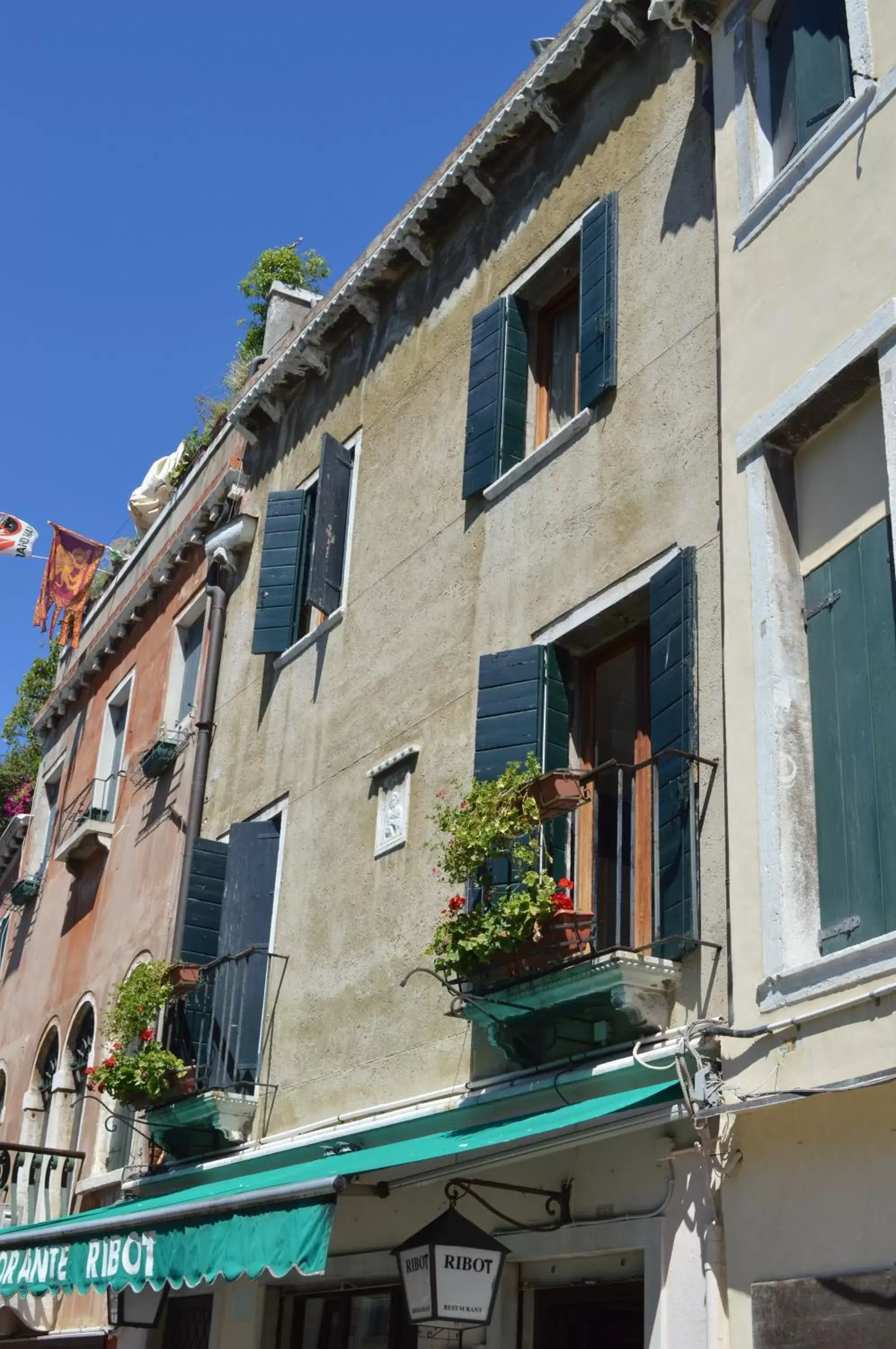 Facade/entrance, Property Building in Hotel Locanda Salieri