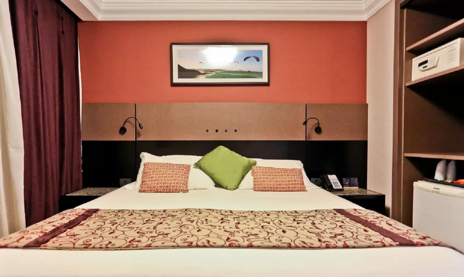 Bed in Sandri Palace Hotel
