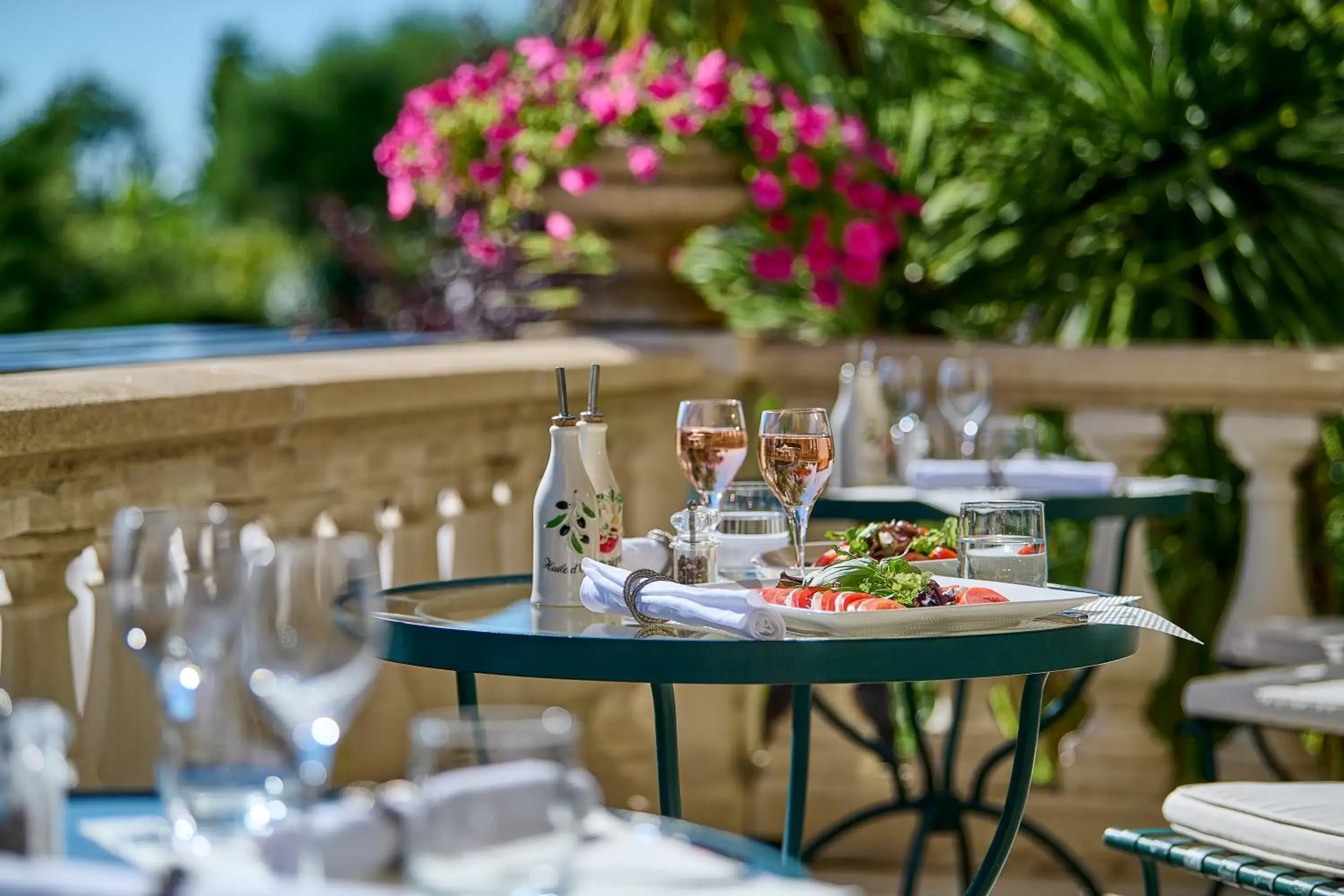 Patio in Hôtel La Grande Bastide