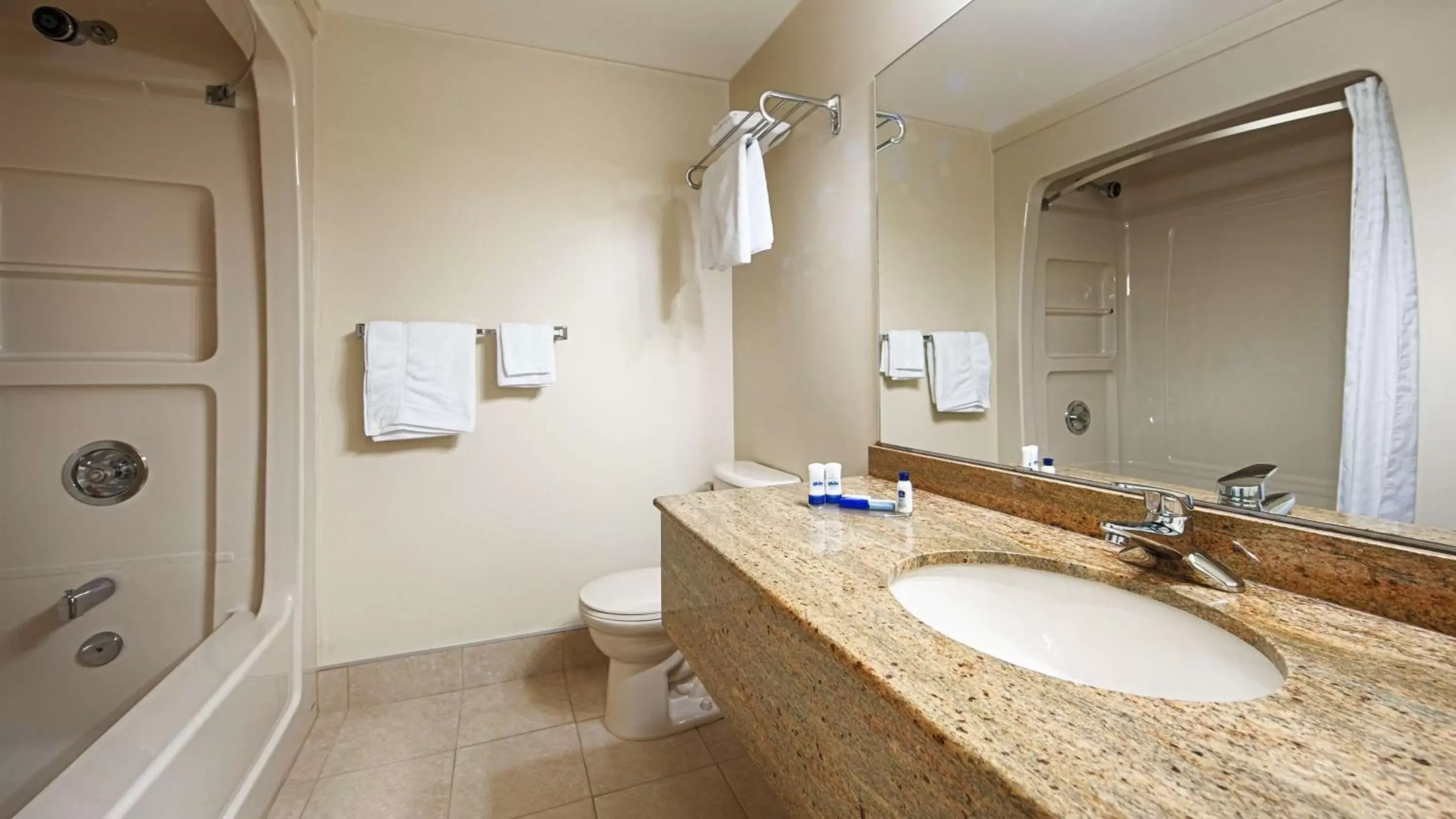 Bathroom in Best Western Smiths Falls Hotel