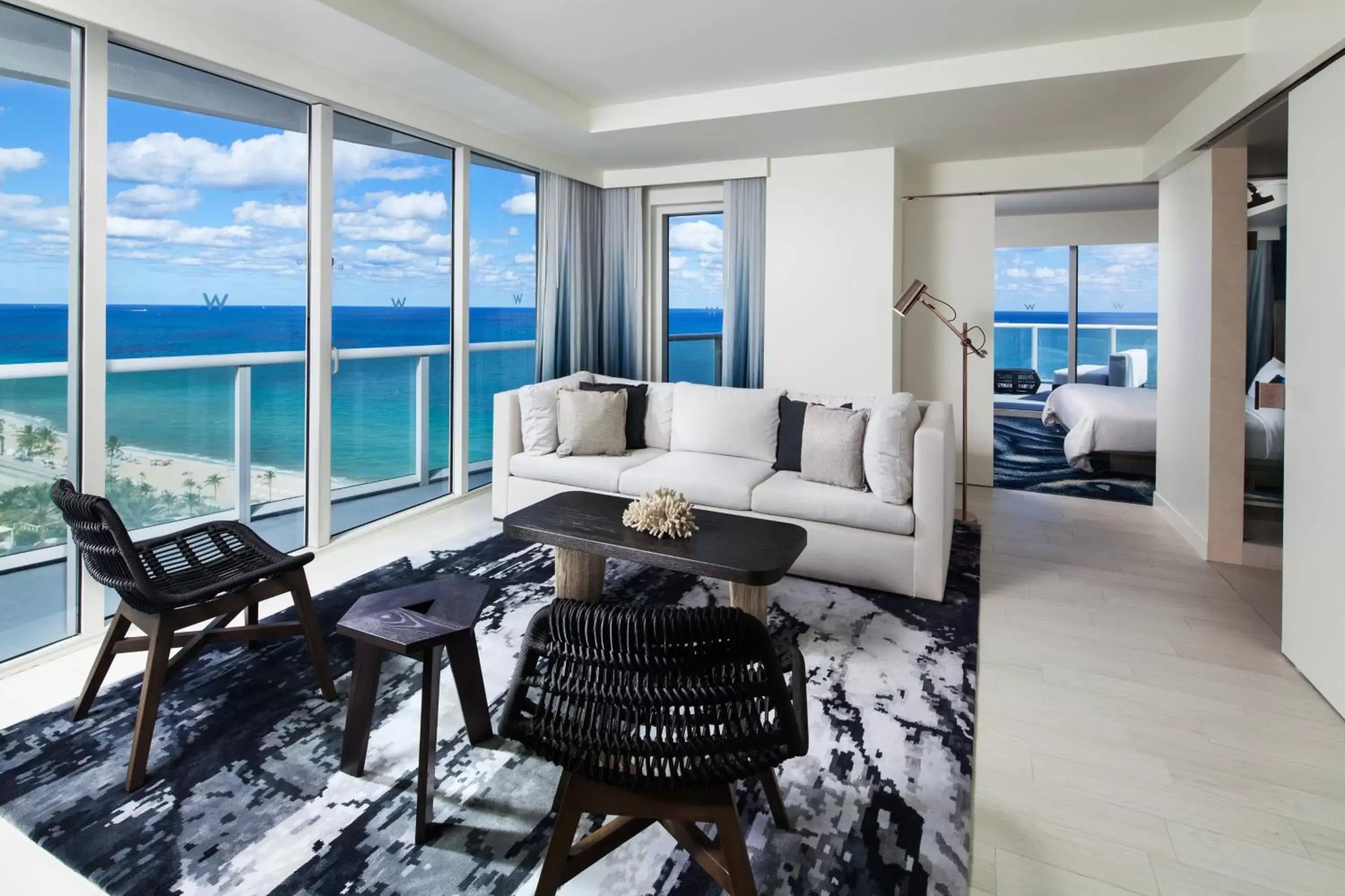 Living room, Sea View in W Fort Lauderdale