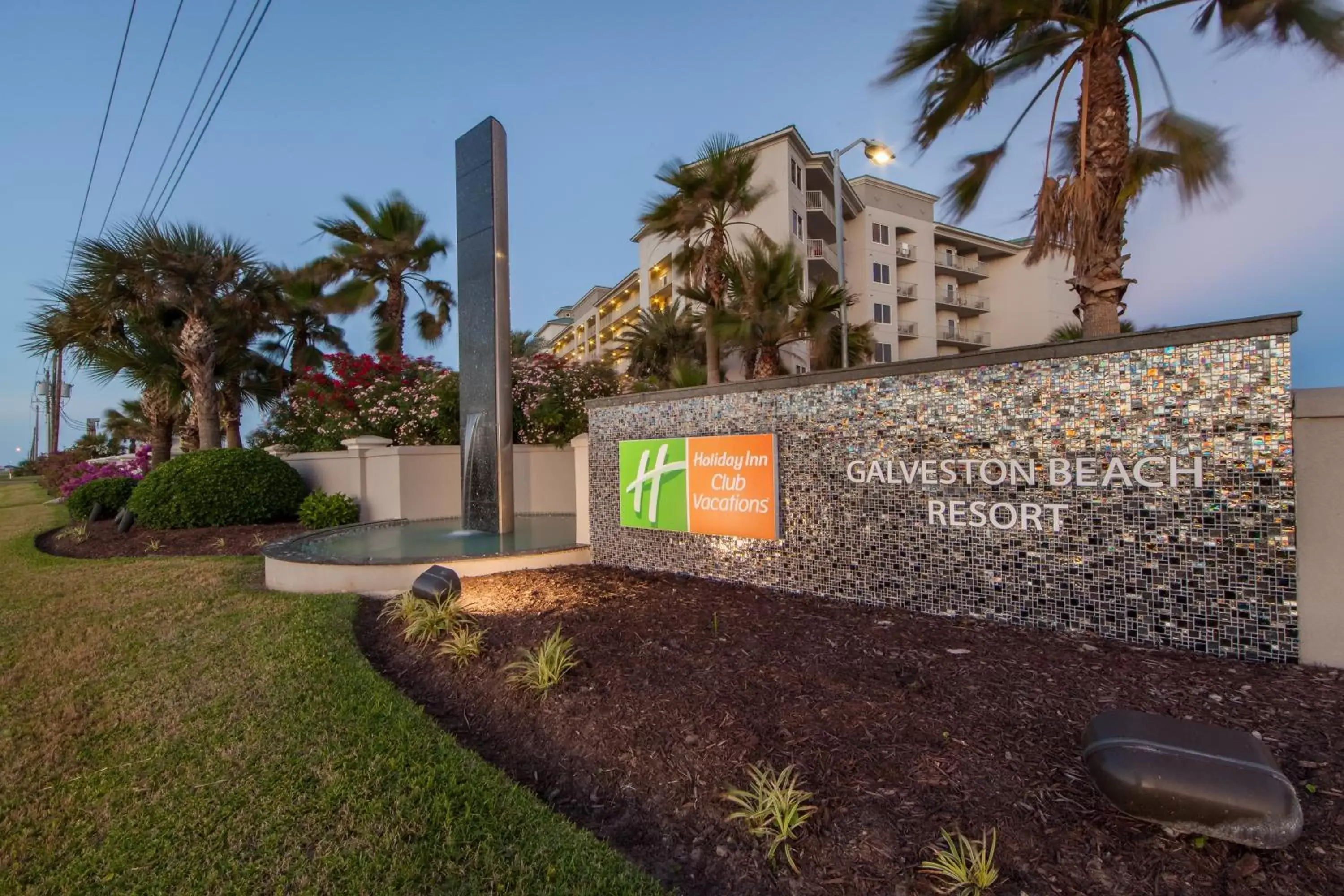 Property Building in Holiday Inn Club Vacations Galveston Beach Resort, an IHG Hotel