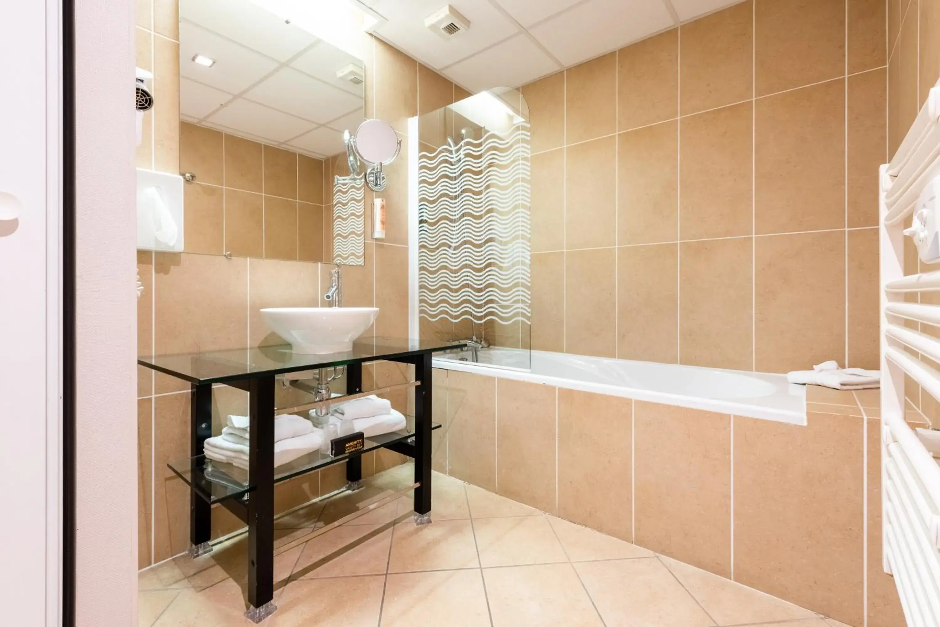 Bathroom in Residence de Diane - Toulouse