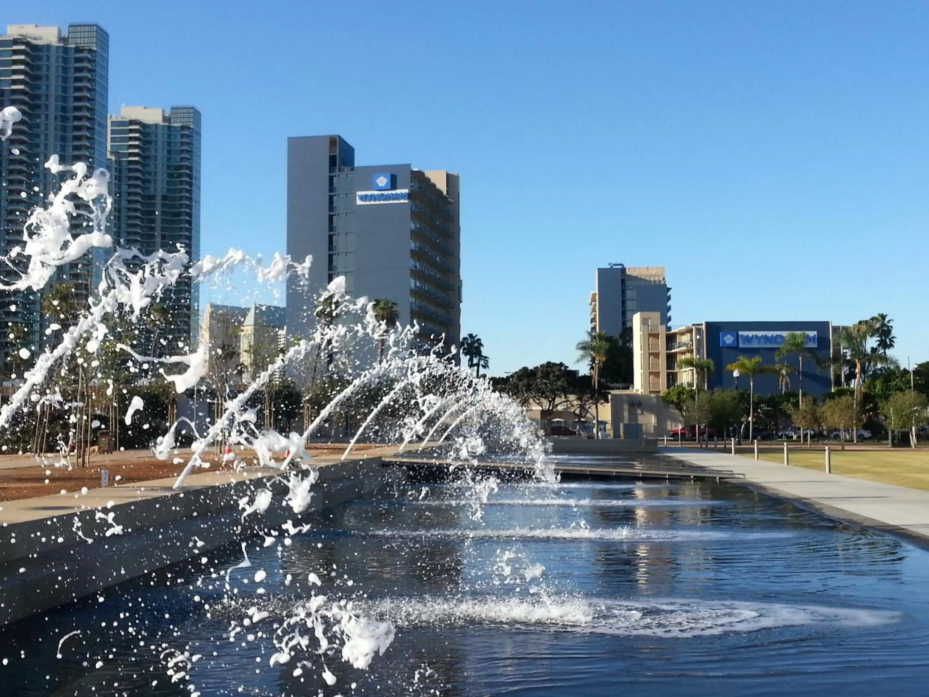 Facade/entrance in Wyndham San Diego Bayside