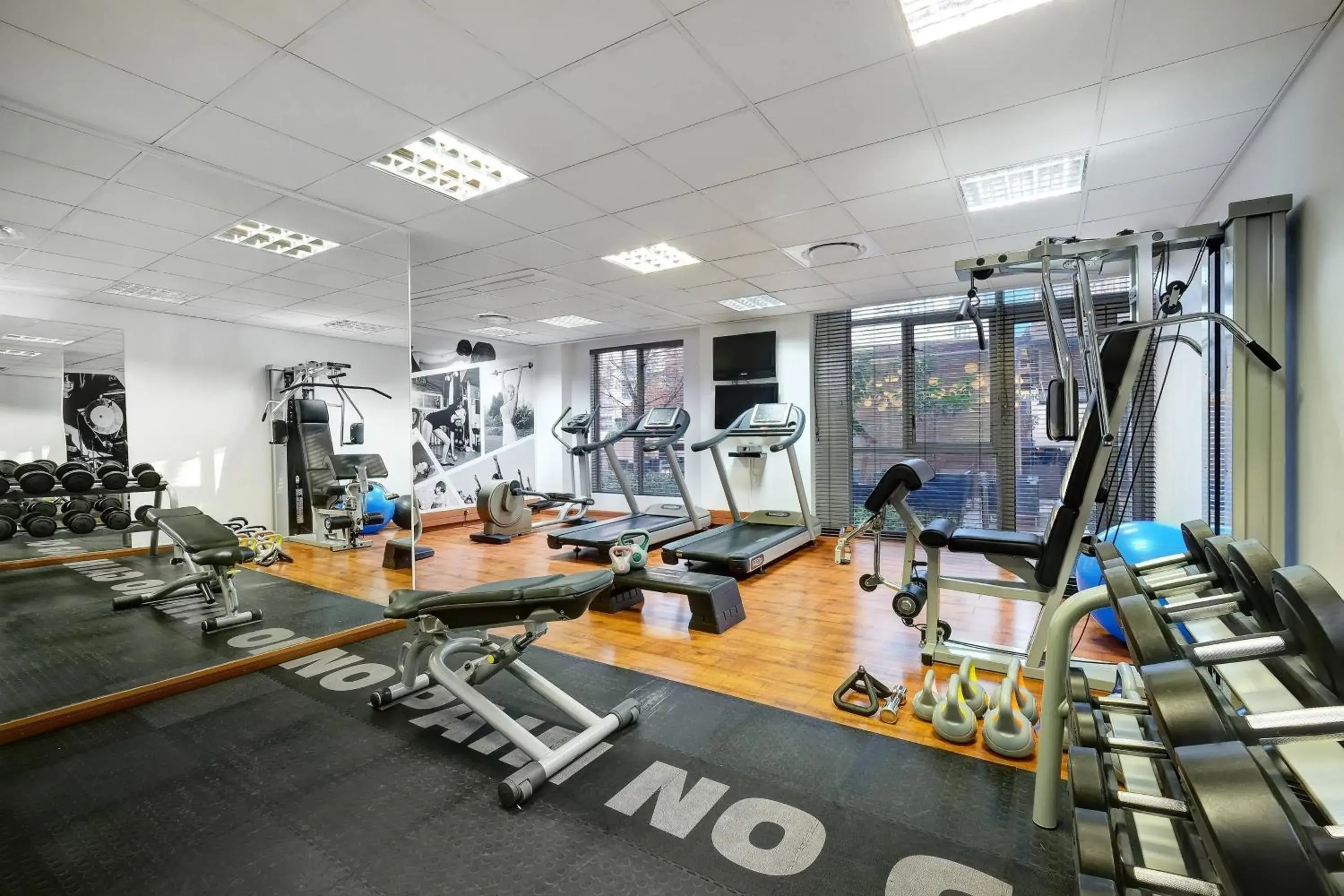 Fitness centre/facilities, Fitness Center/Facilities in Protea Hotel by Marriott Fire & Ice Johannesburg Melrose Arch