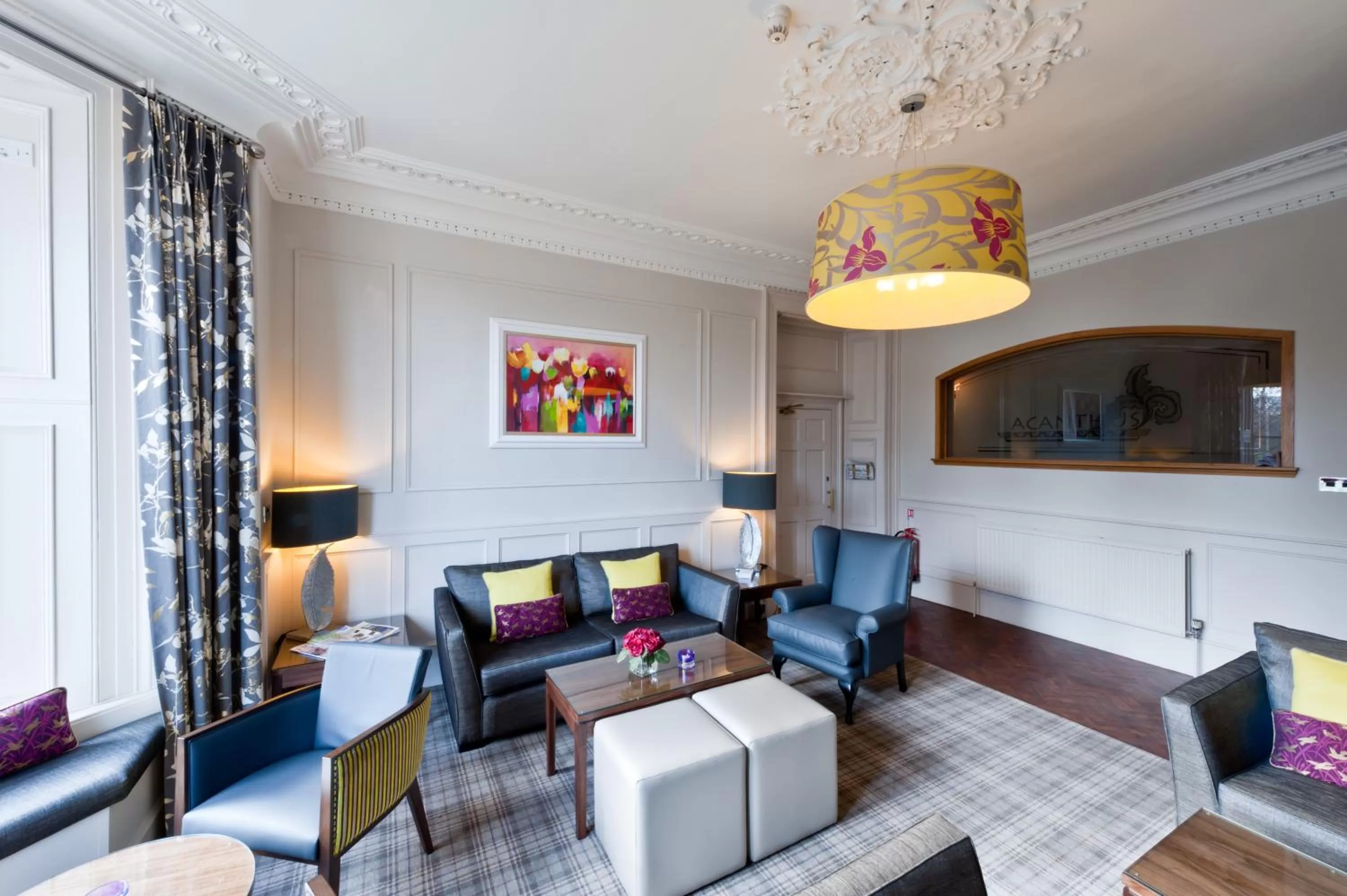 Lounge or bar in The Parklands Hotel