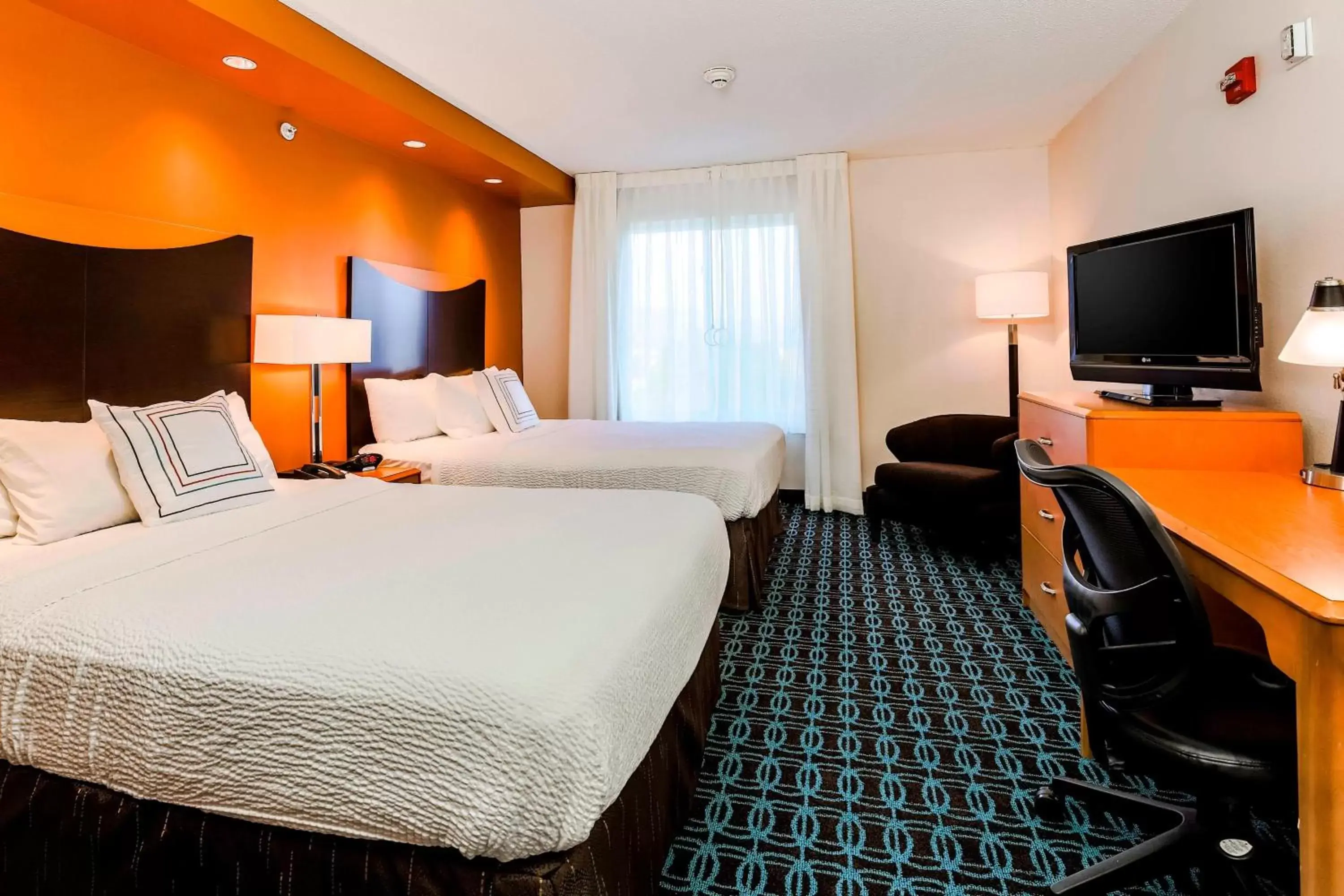 Photo of the whole room, Bed in Fairfield by Marriott Wilkes-Barre
