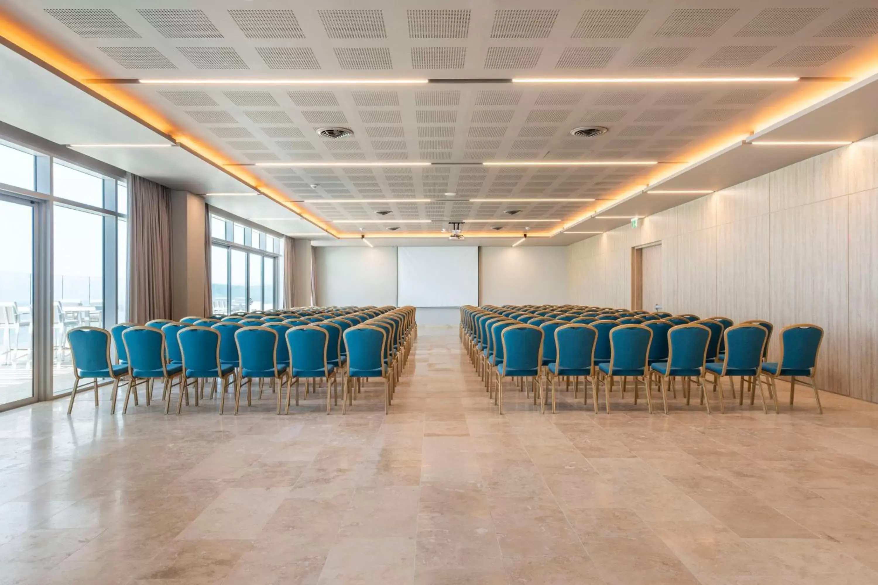 Meeting/conference room in Hilton Santa Marta