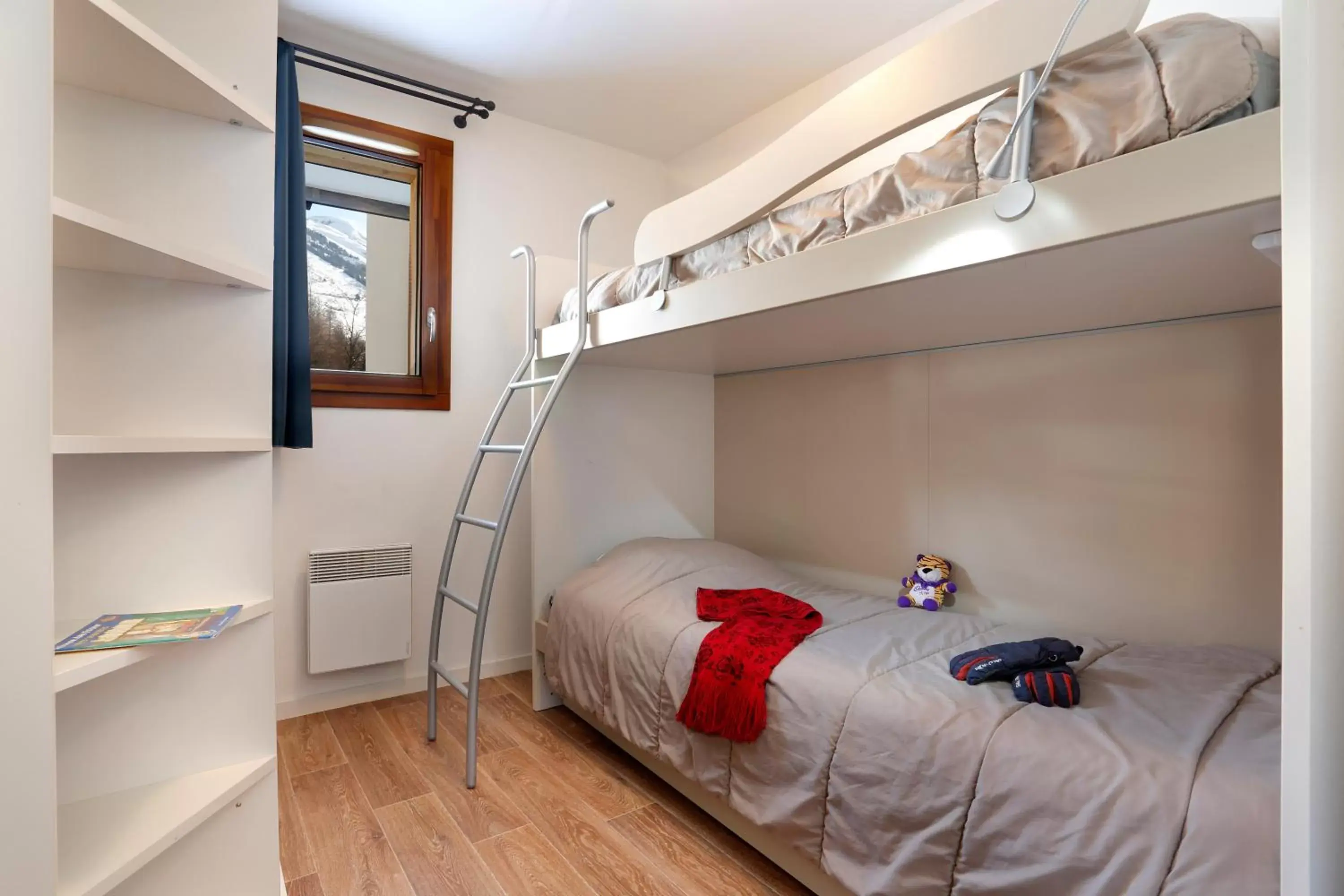 Bedroom, Bunk Bed in Vacancéole - Au Coeur des Ours