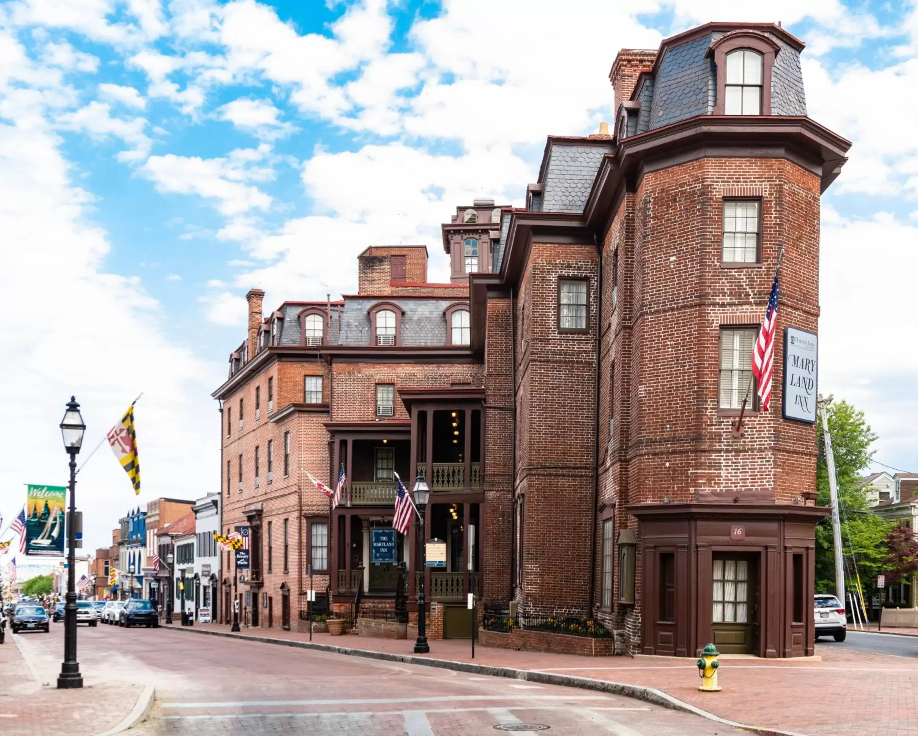 Property Building in Historic Inns of Annapolis