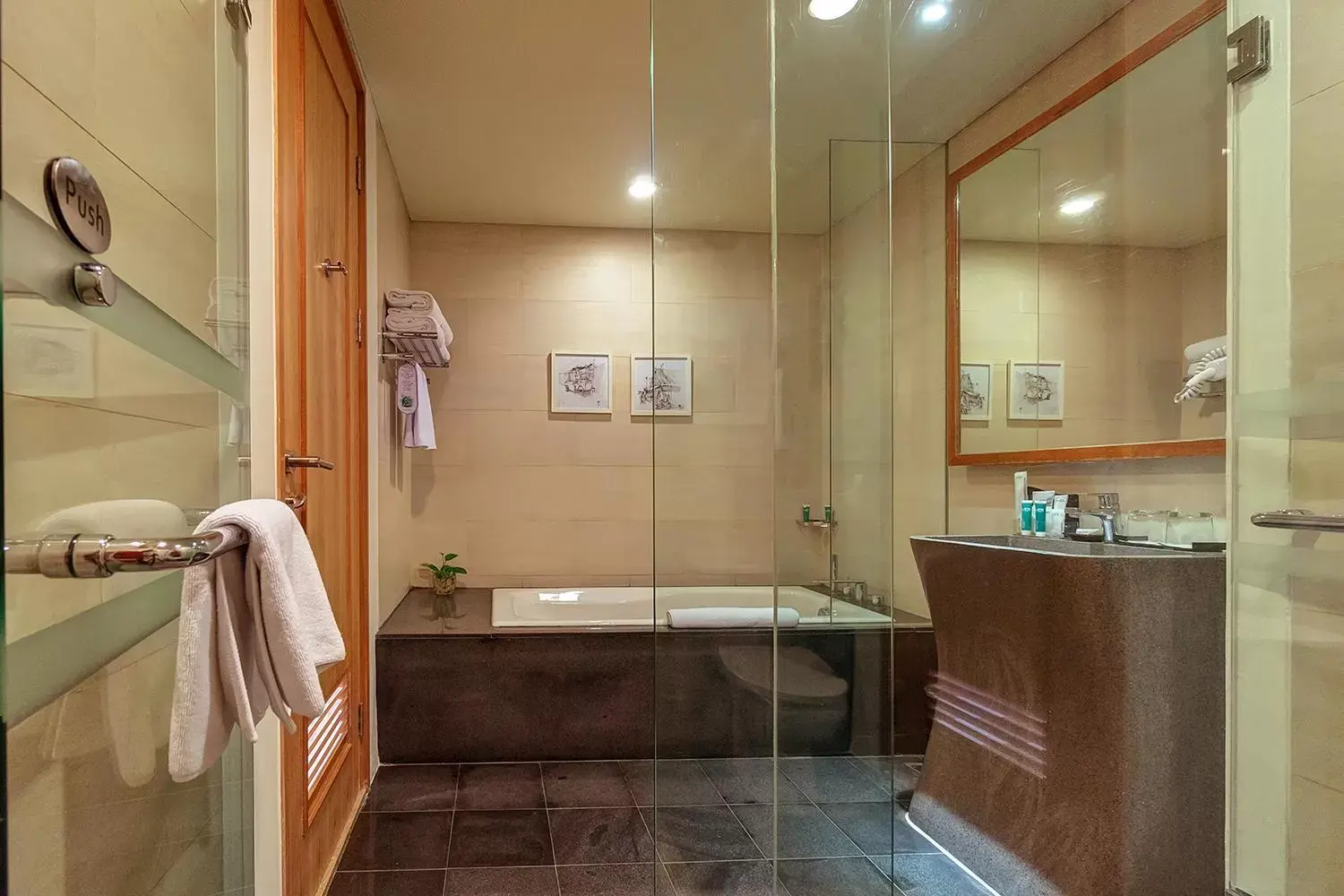 Bathroom in THE 1O1 Bogor Suryakancana