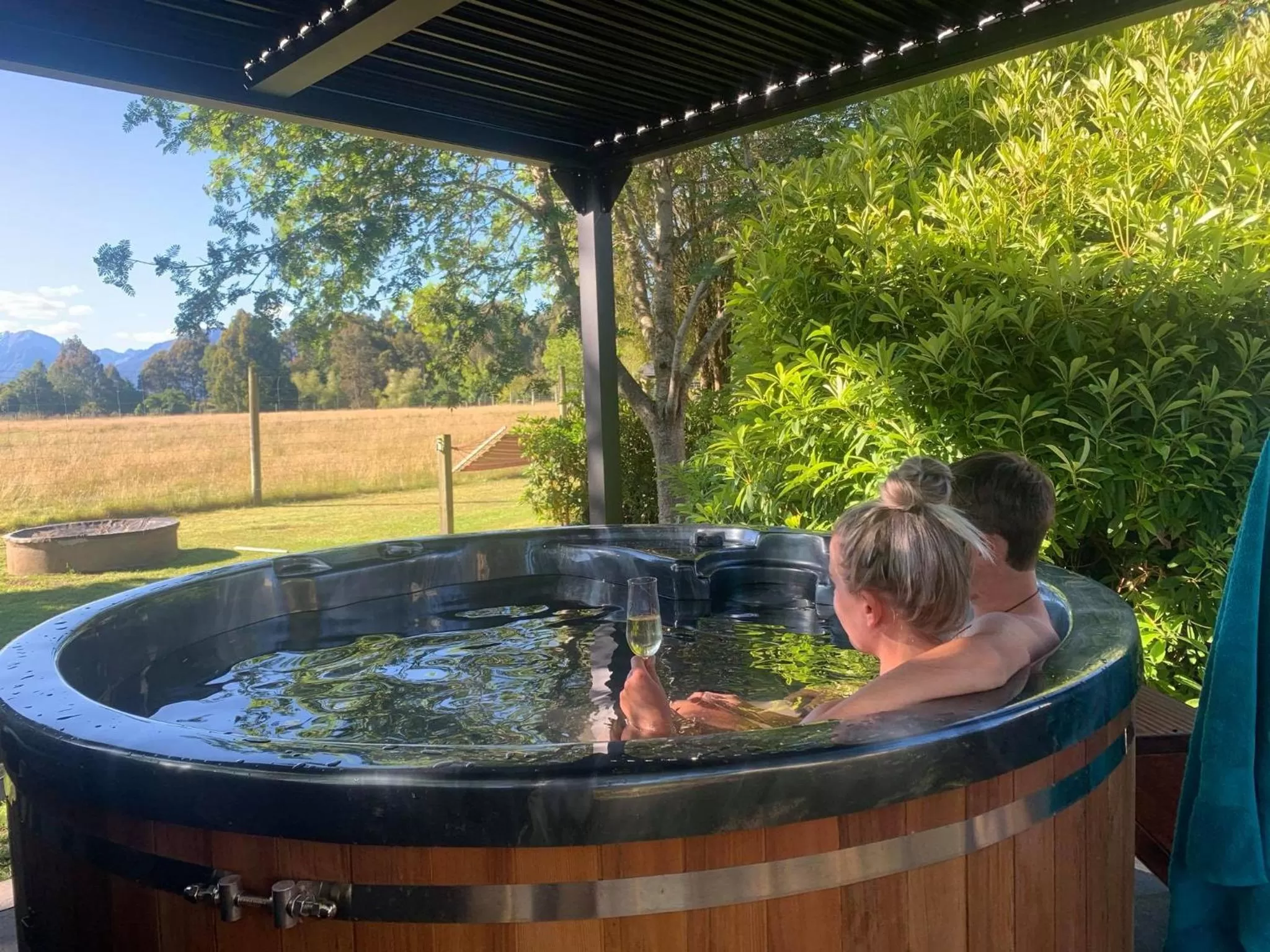 Garden in Alpine Rock B&B