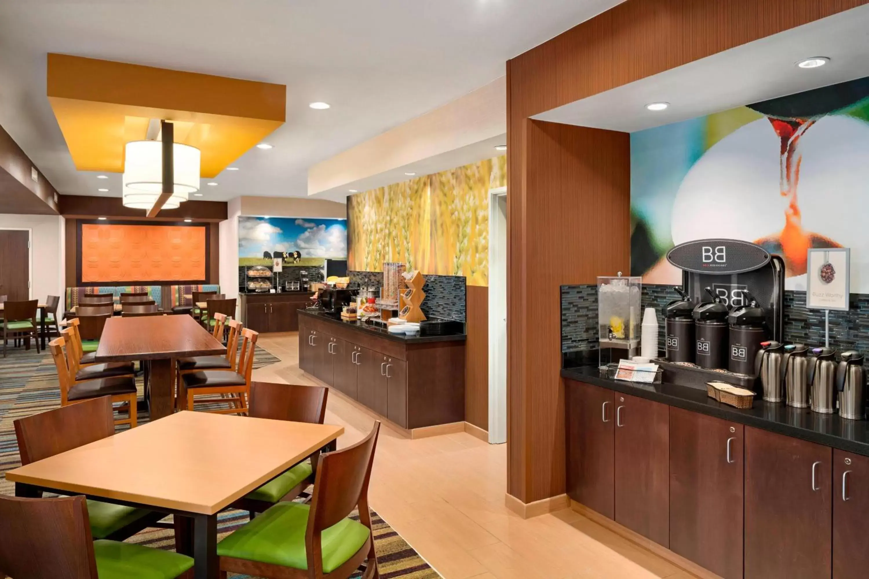 Breakfast, Restaurant/Places to Eat in Fairfield Inn & Suites Lima