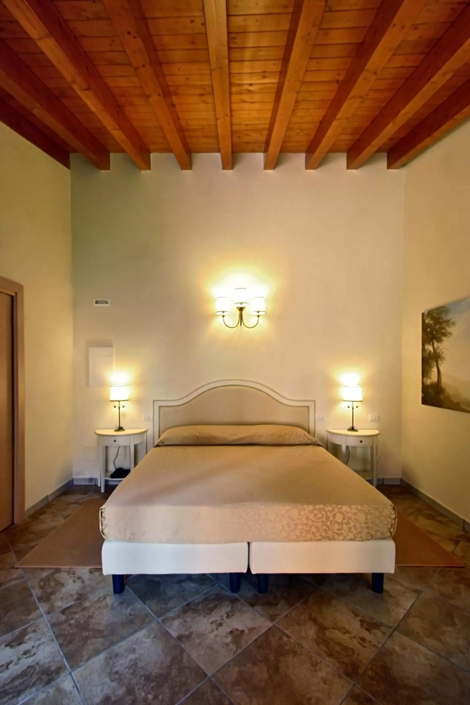 Bed in Hotel Villa Borghesi